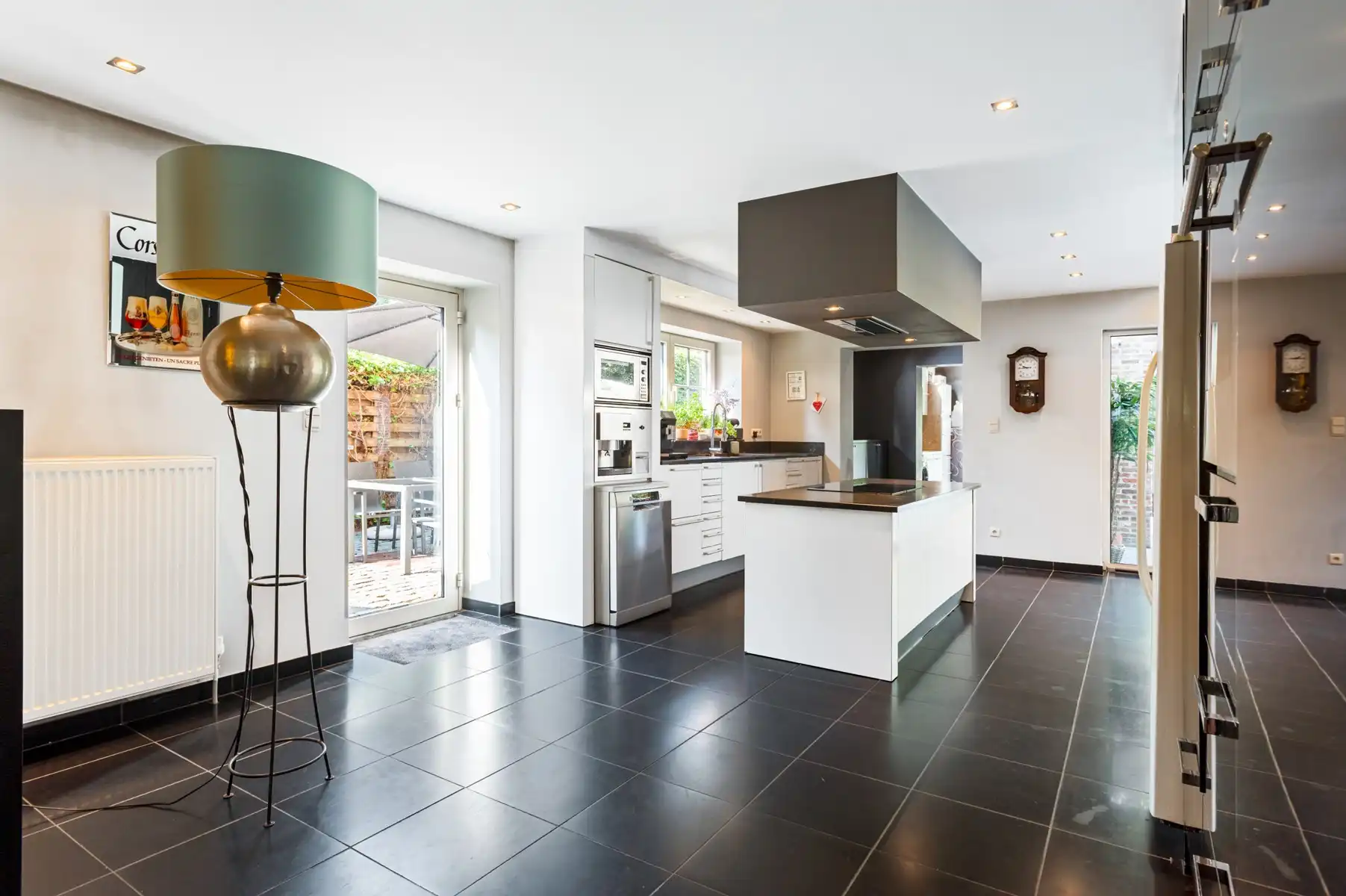 IN OPTIE !! Charmante en ruime villa met zwembad foto 12