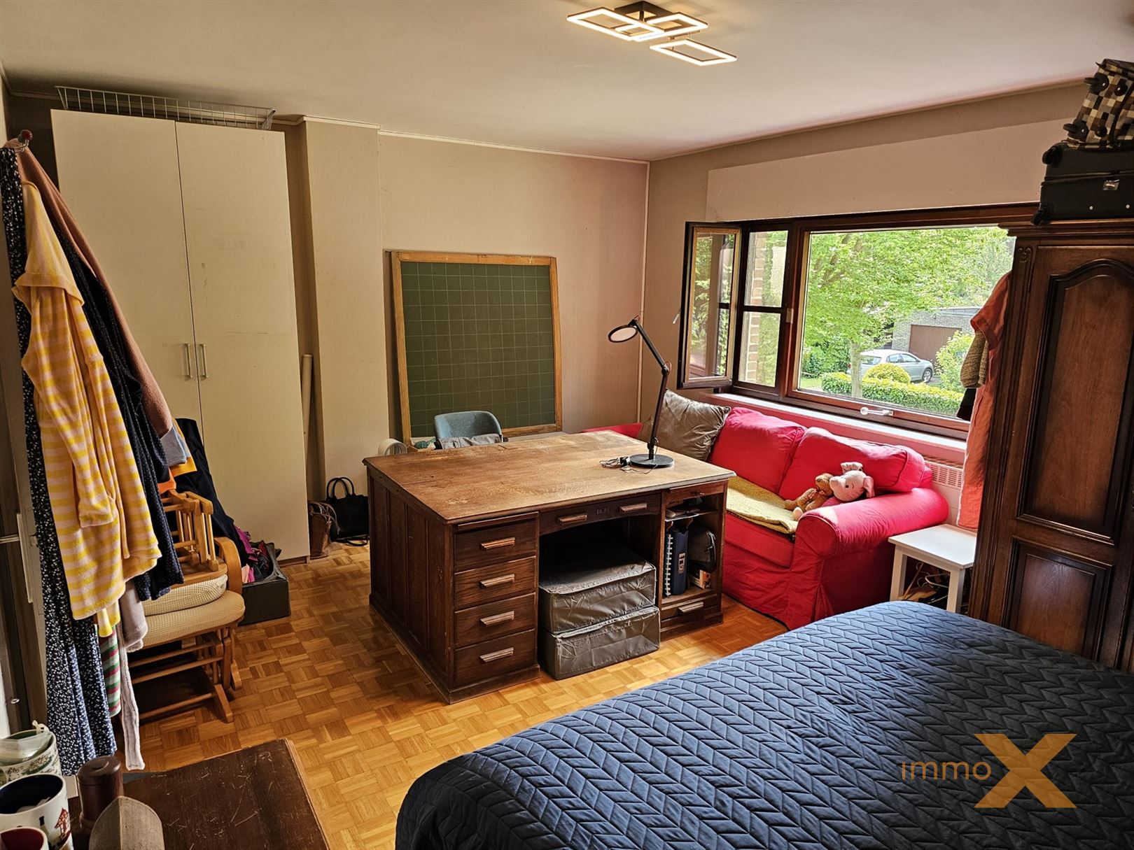 GEZELLIGE SEVENTIES WONING MET GARAGE EN TUINTJE foto 12