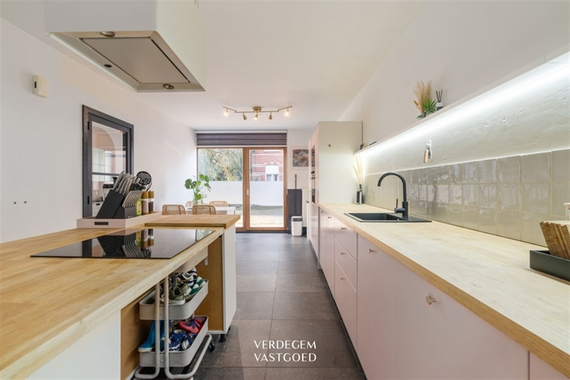 Moderne 3 slaapkamerwoning met geweldig EPC en leuk tuintje foto 7