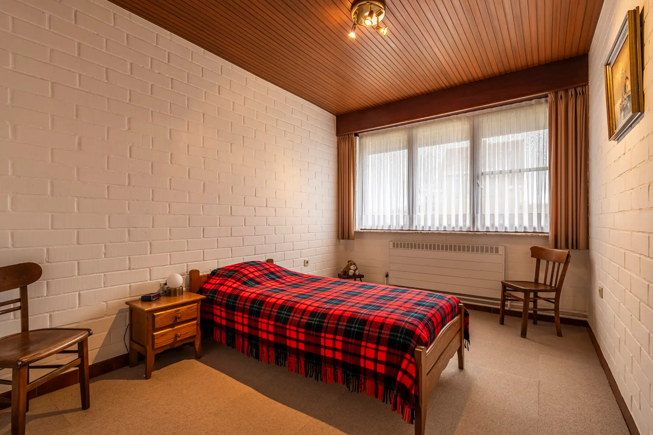 Gelijkvloerse ééngezinswoning met 3 slpk. en inpandige garage in Ravels  foto 23