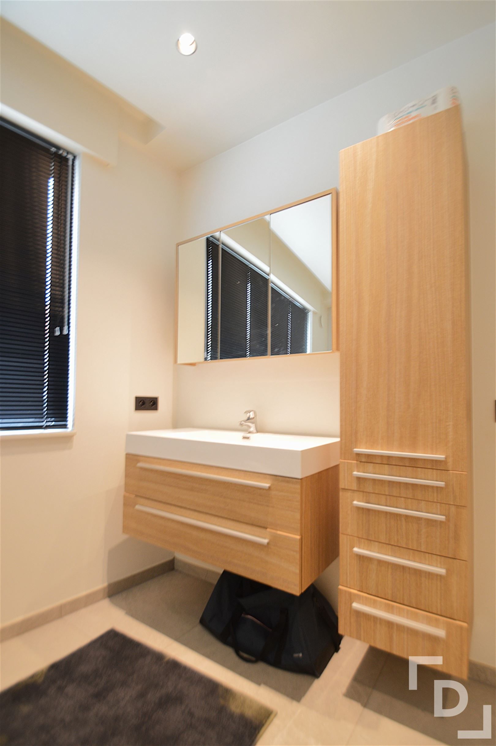 Gerenoveerde woning met 3 slaapkamers en fietsenberging.  foto 11