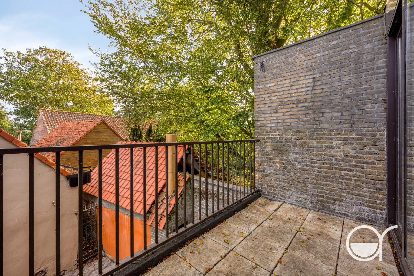 Te renoveren architectenwoning met karakter, koertje en dakterras in Bottelare foto 21