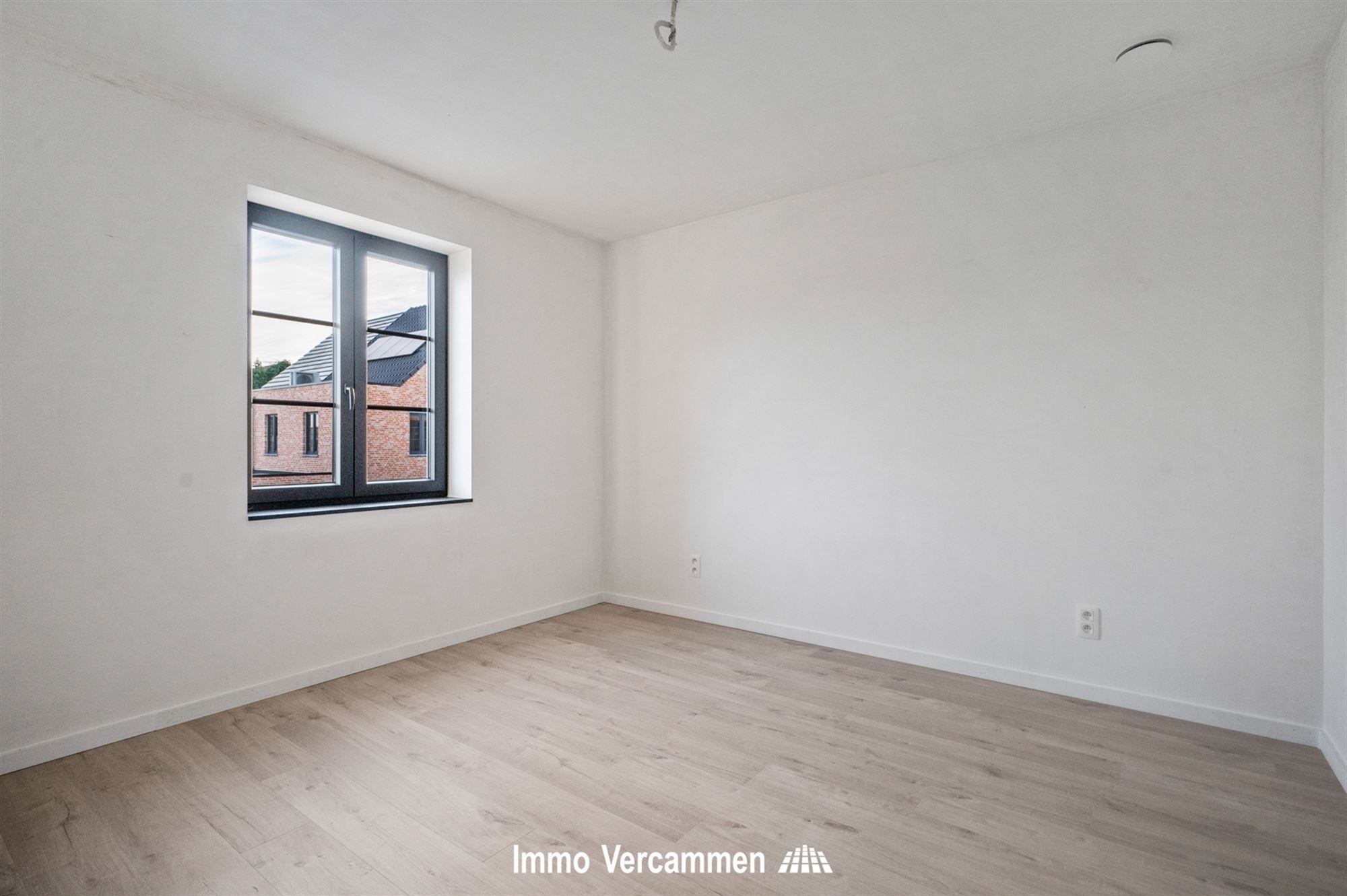 Perfect instapklare nieuwbouwwoning te Blaasveld foto 14