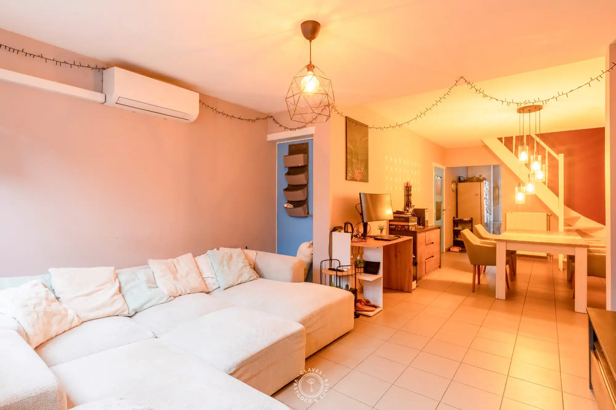 Instapklare stadswoning in centrum van Sint-Niklaas foto 2