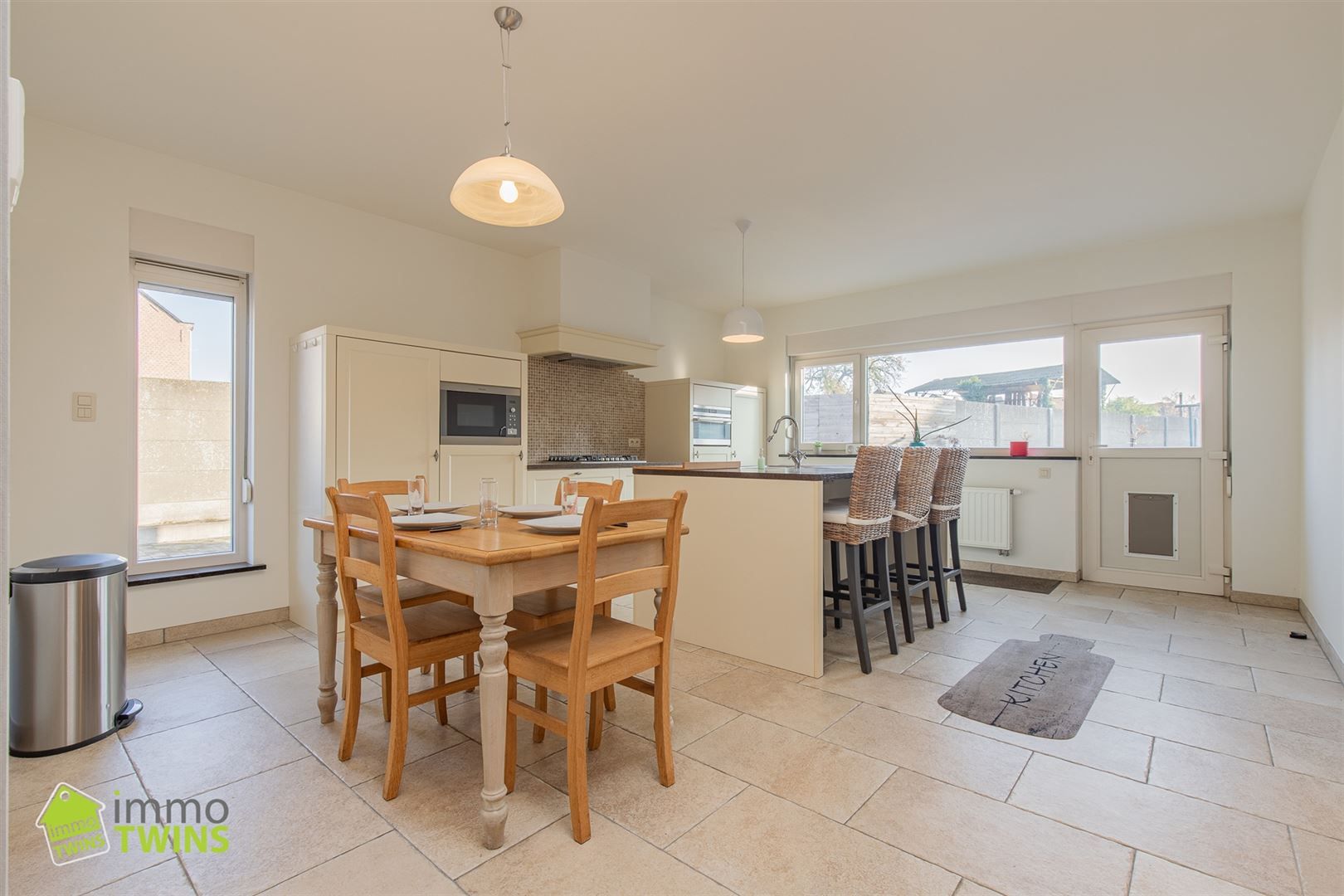 Op zoek naar een instapklare, volledig gelijkvloerse woning in het groene Denderbelle foto 3