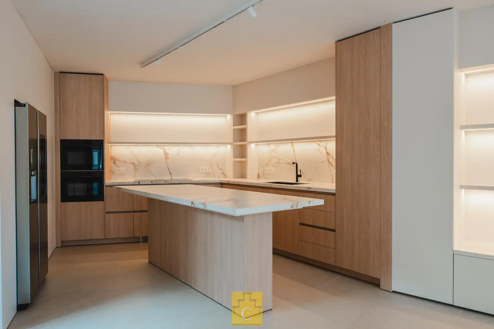 exclusieve stadswoning met garage, 4 slaapkamers, EPC A en terras in hartje Brugge, zicht op de vesten foto 11