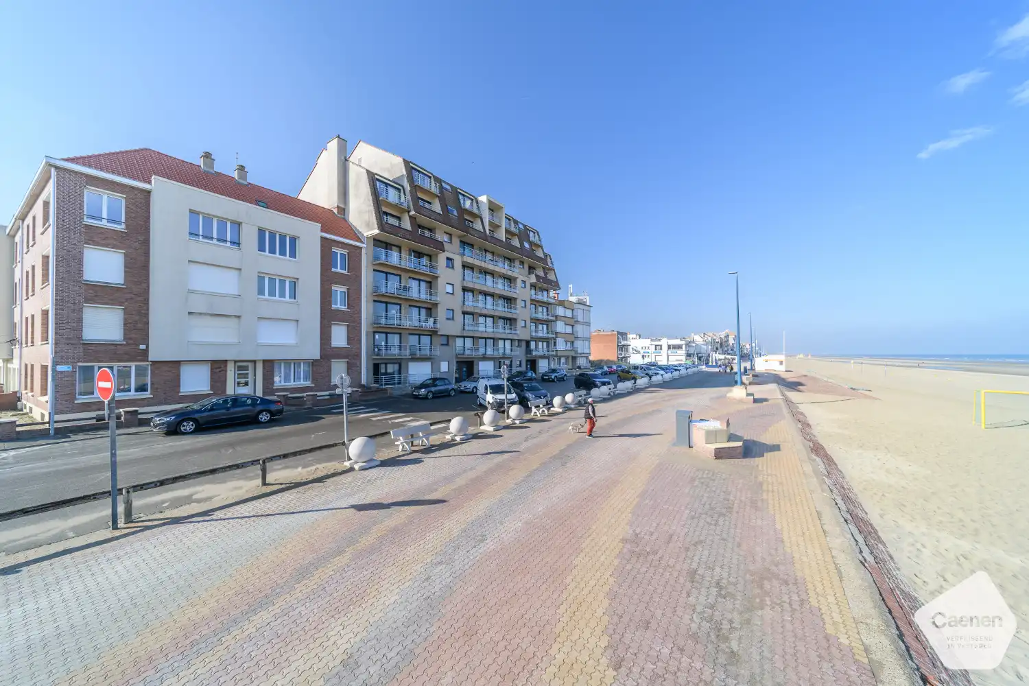 Instapklaar gelijkvloers appartement met frontaal zeezicht, staanplaats en kelder in Bray-Dunes foto 23