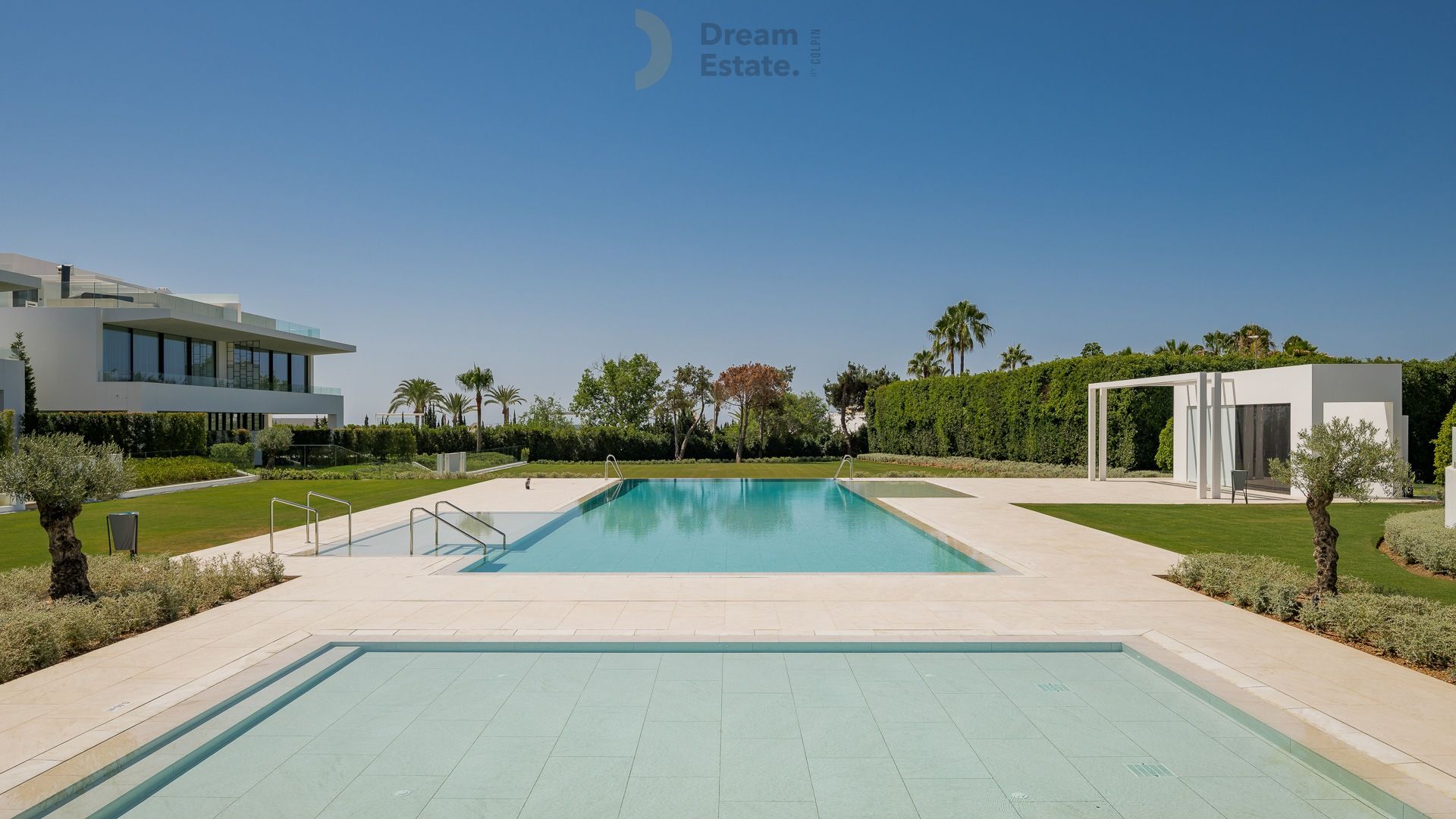 Top notch villa langs de Golden Mile met zicht op zee, Marbella. foto 45