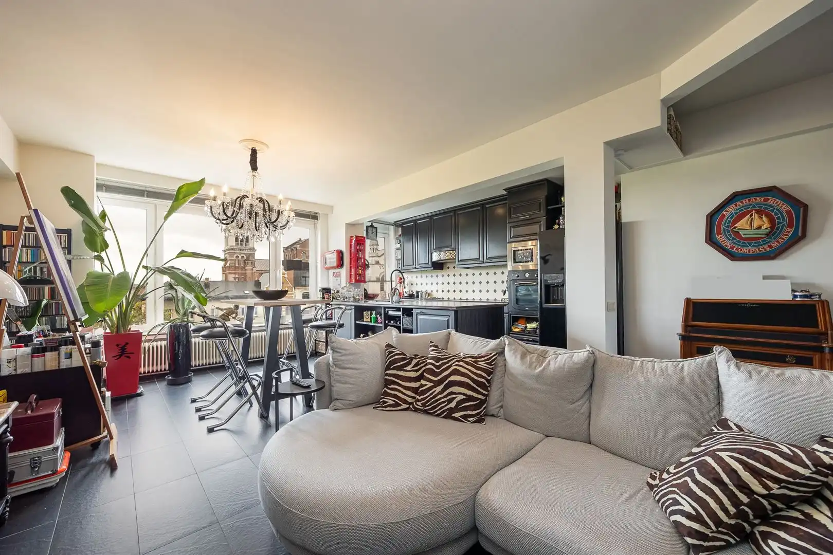 Appartement met zicht over de Leien en het KMSKA foto 3