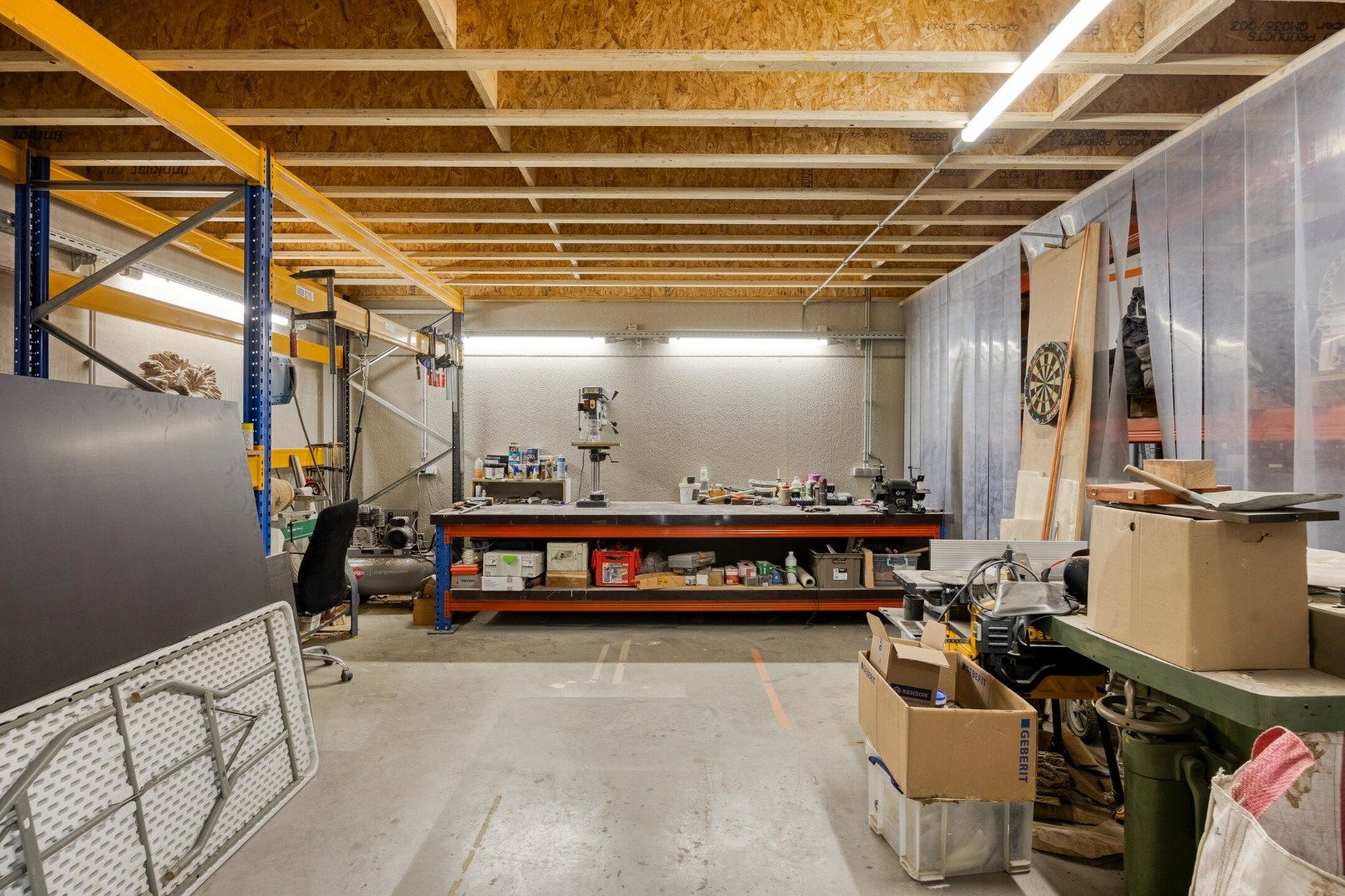 KMO-Unit van 299 m²  met 2 parkings gelegen te Tienen - bouwjaar 2019 - verkoop onder registratierechten foto 9