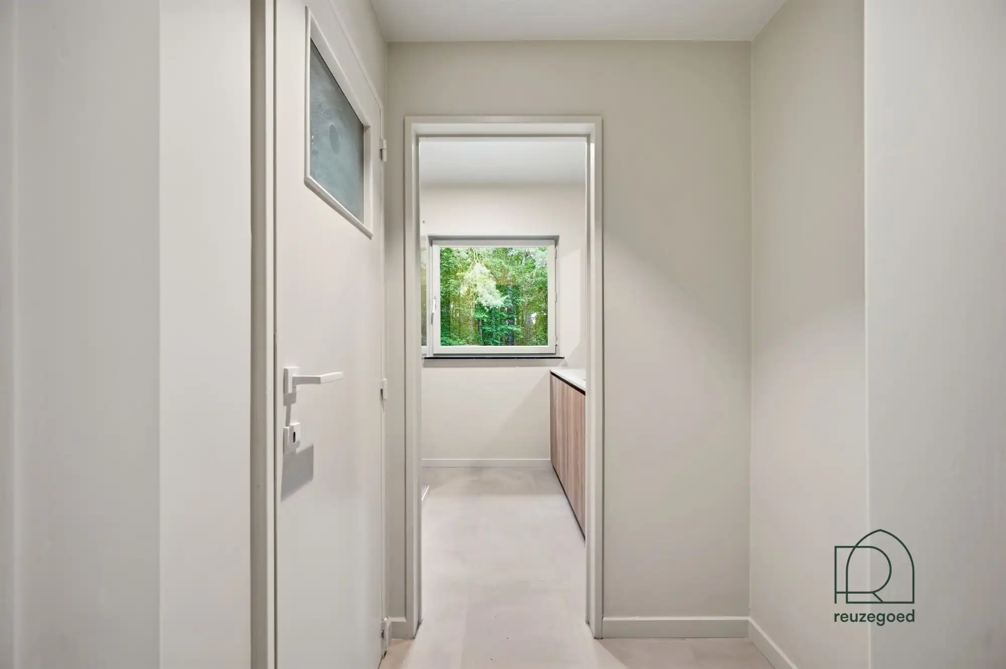 Exclusief gerenoveerd appartement in het groen van Bonheiden foto 16