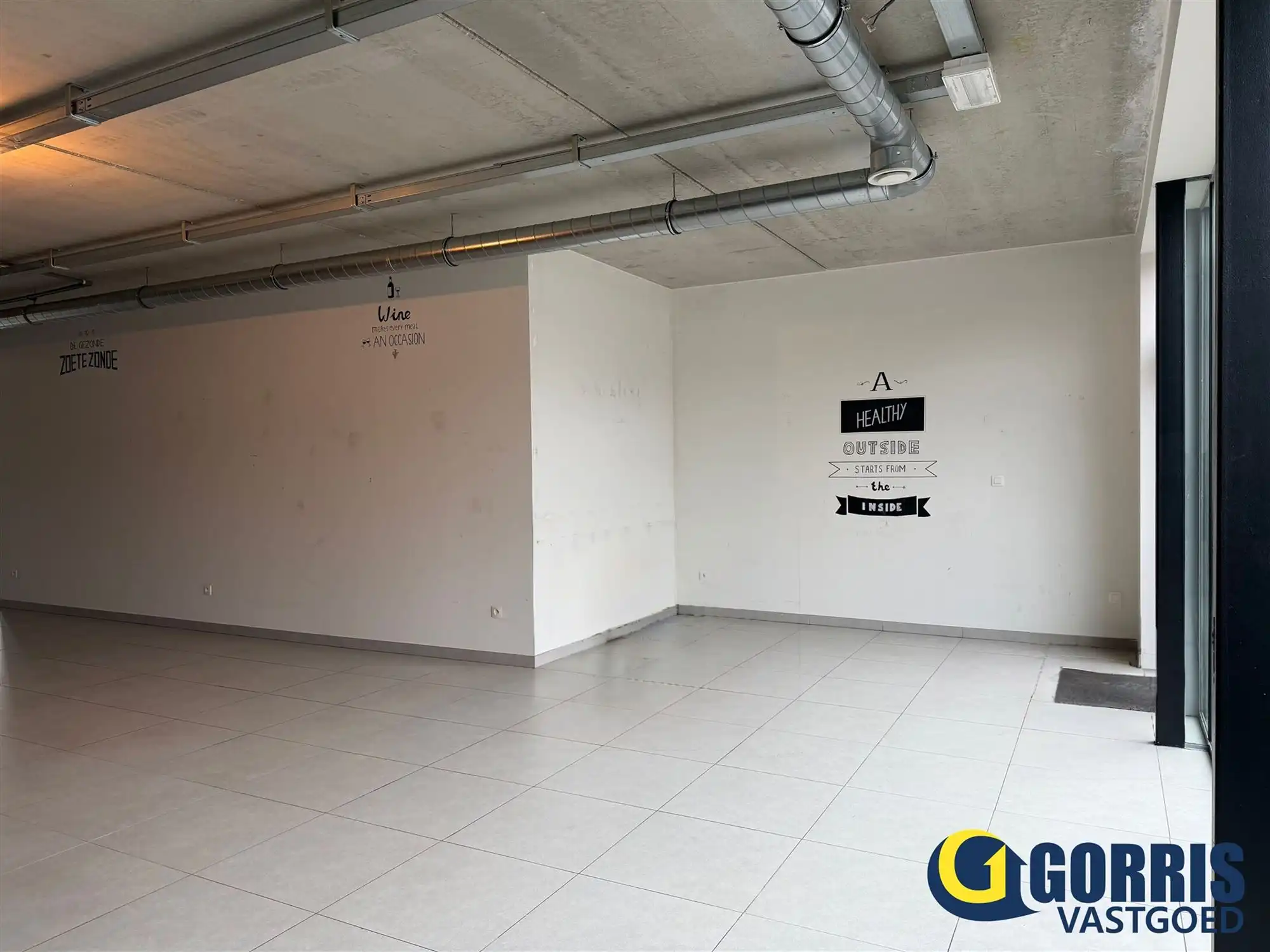 Ruim handelspand in hartje Heist-op-den-Berg foto 3