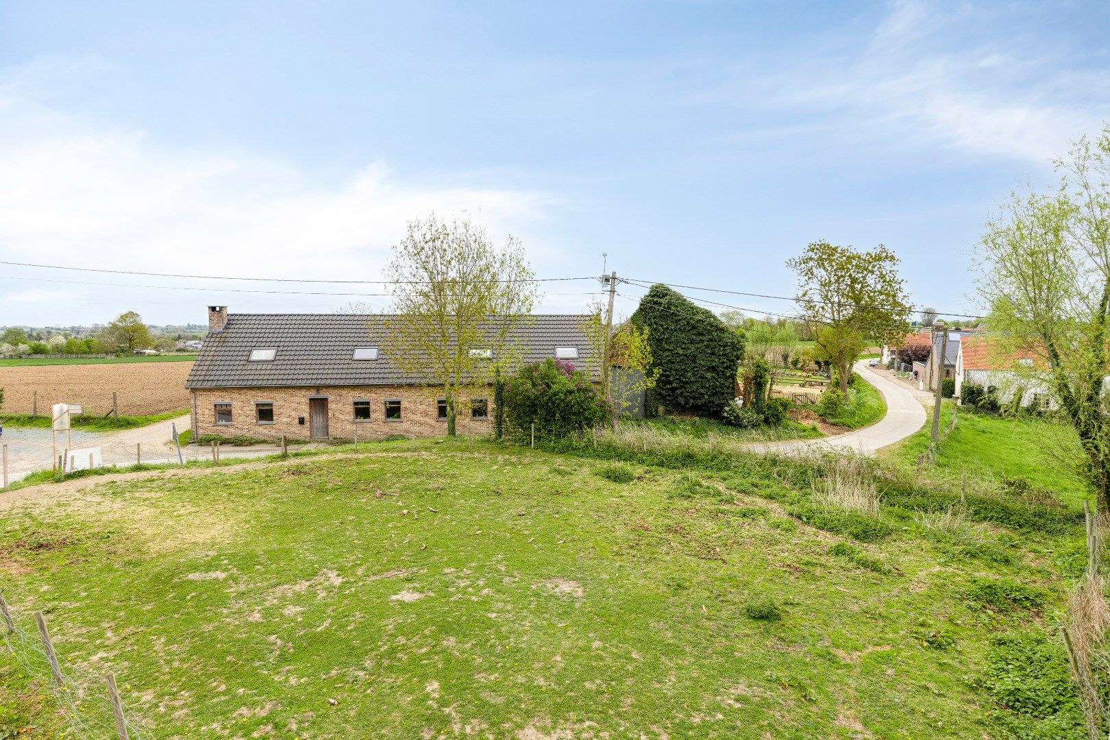 Unieke bouwgrond voor open bebouwing op 4a 67ca in een agrarisch landschap foto 5
