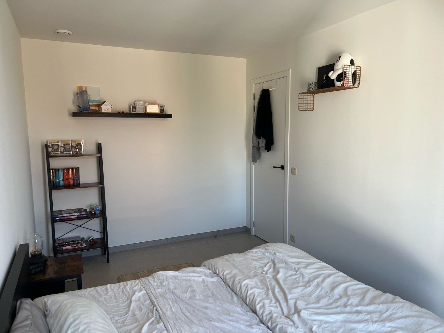 Recent appartement met groot zuid-gericht terras, staanplaats en drie kamers. foto 18