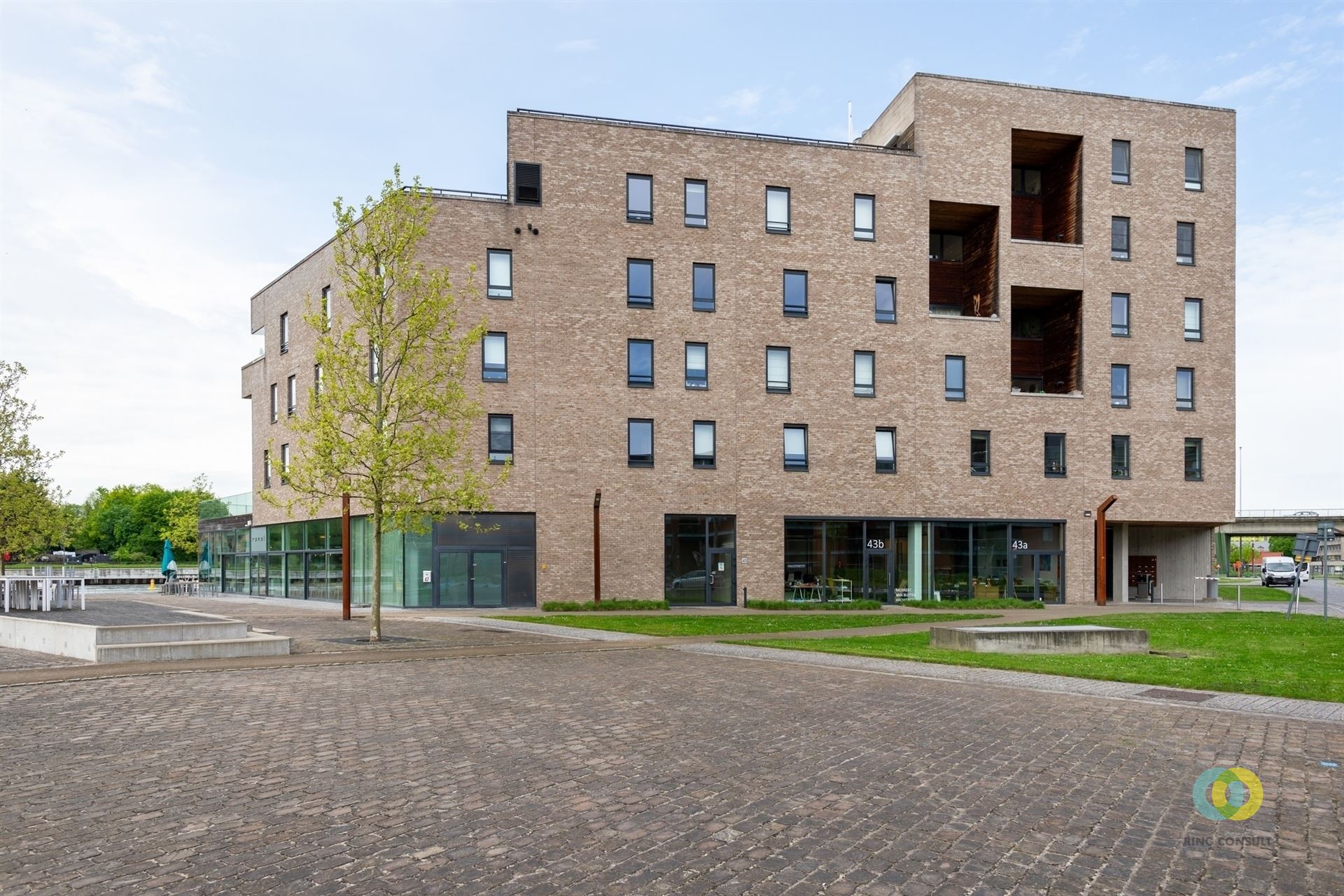 appartement met parkeerplaats foto 12