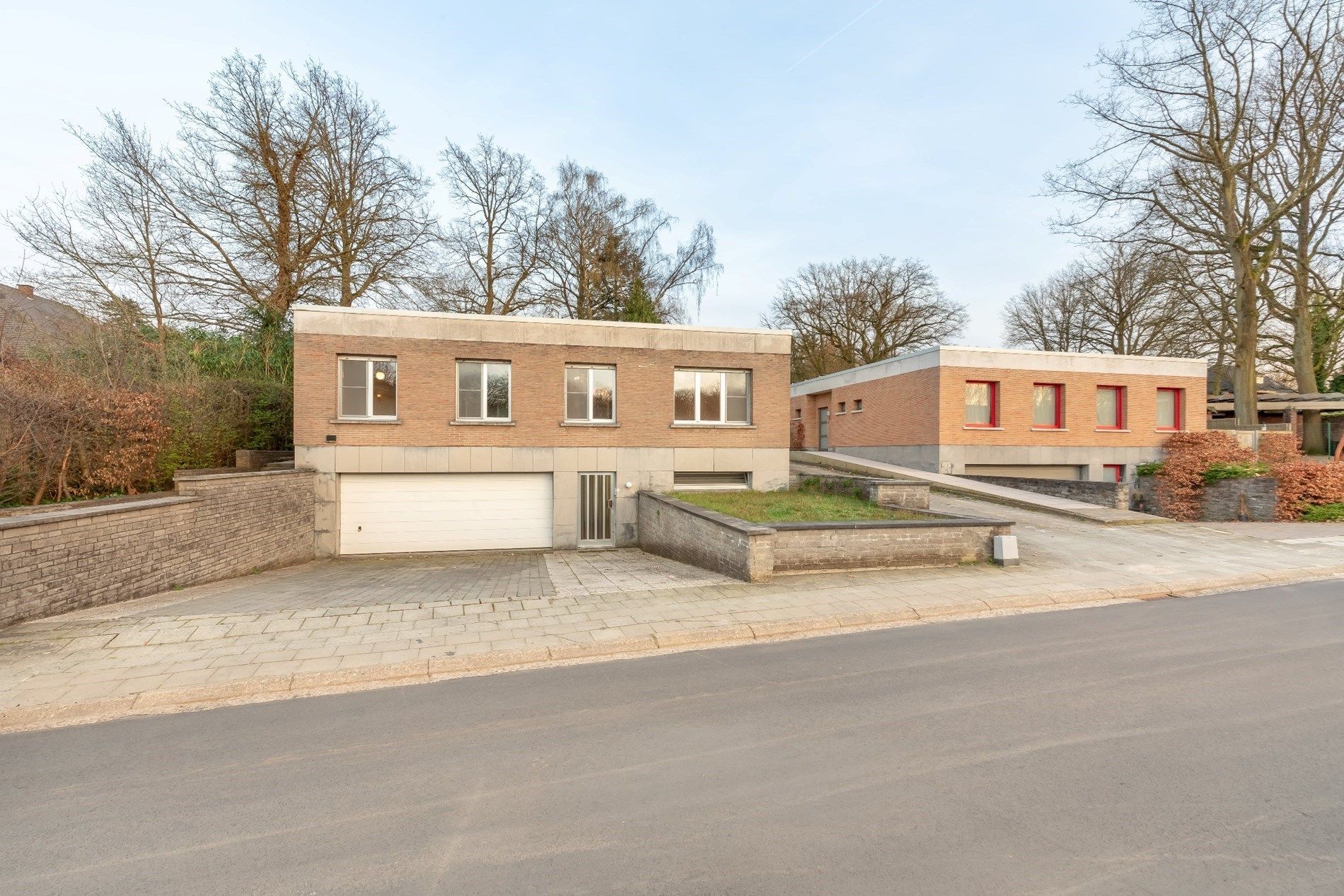 Knappe woning met enorm potentieel! foto 2