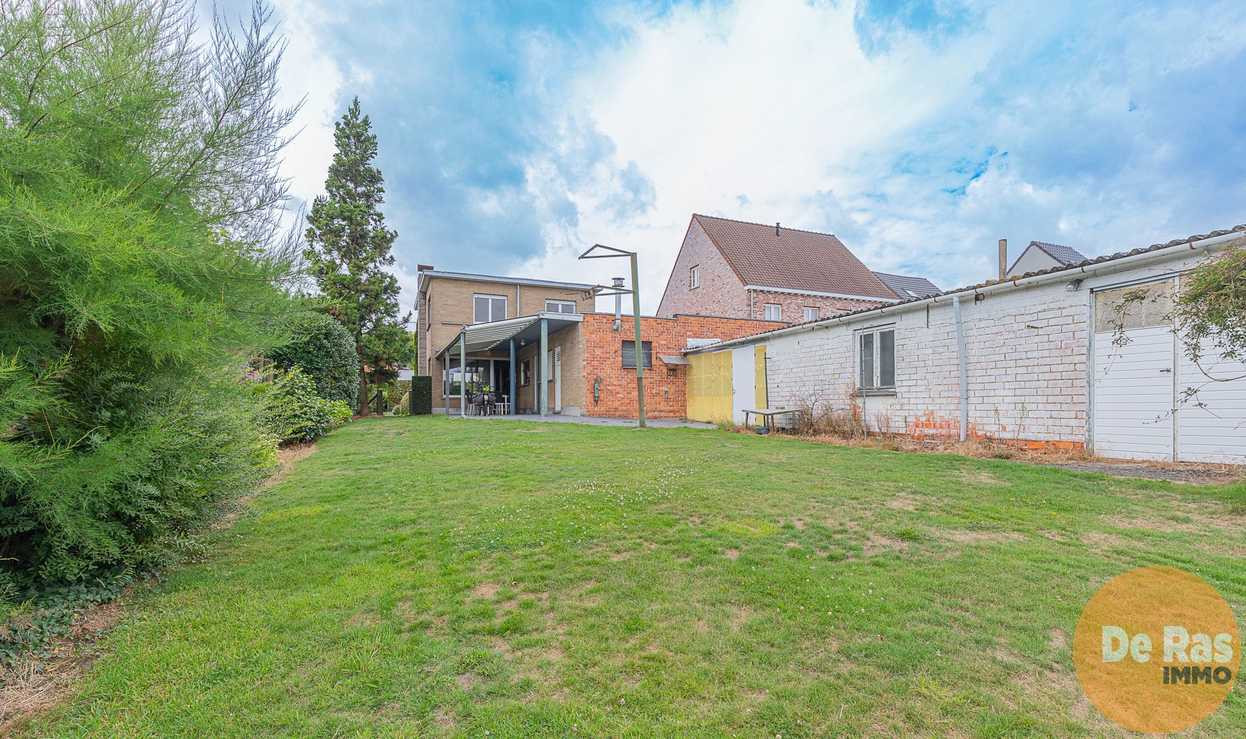 SERSKAMP - Vrijstaande woning met 3 slpks, tuin en garage foto 6