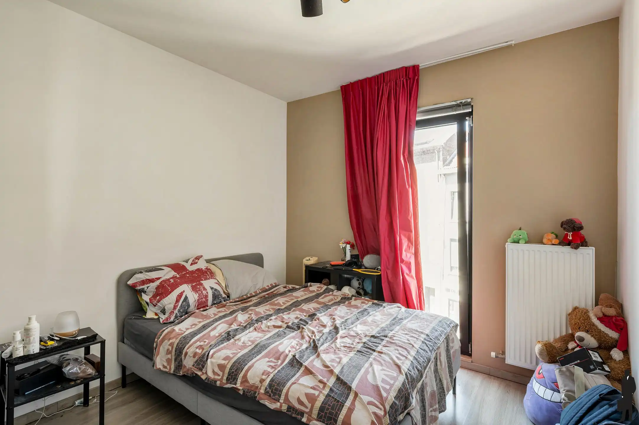 Lichtrijke 1-slaapkamer in het hart van de Markgravewijk foto 6