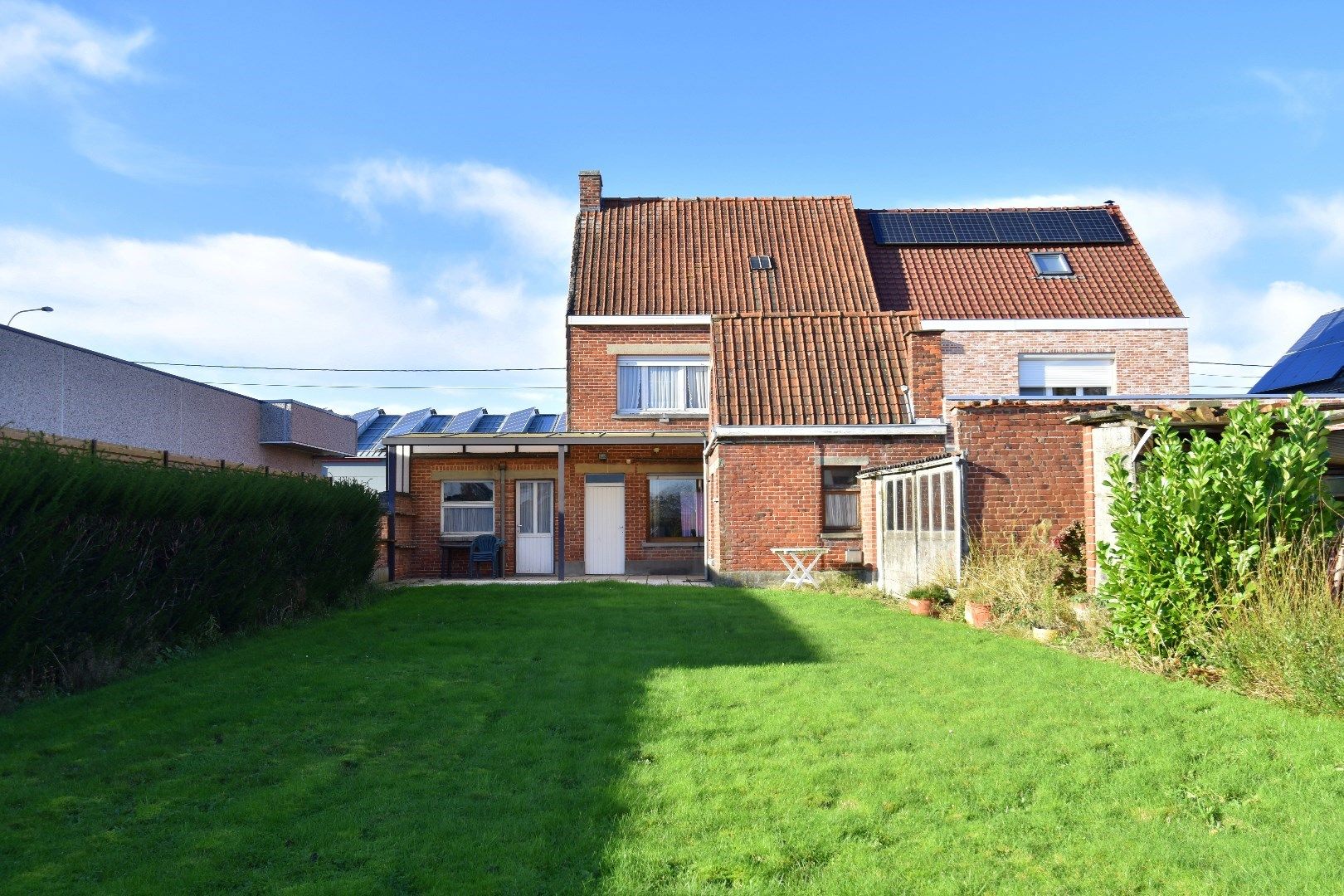 Kloeke woning op 1090 m² met veel potentieel te koop in Kuurne foto 11