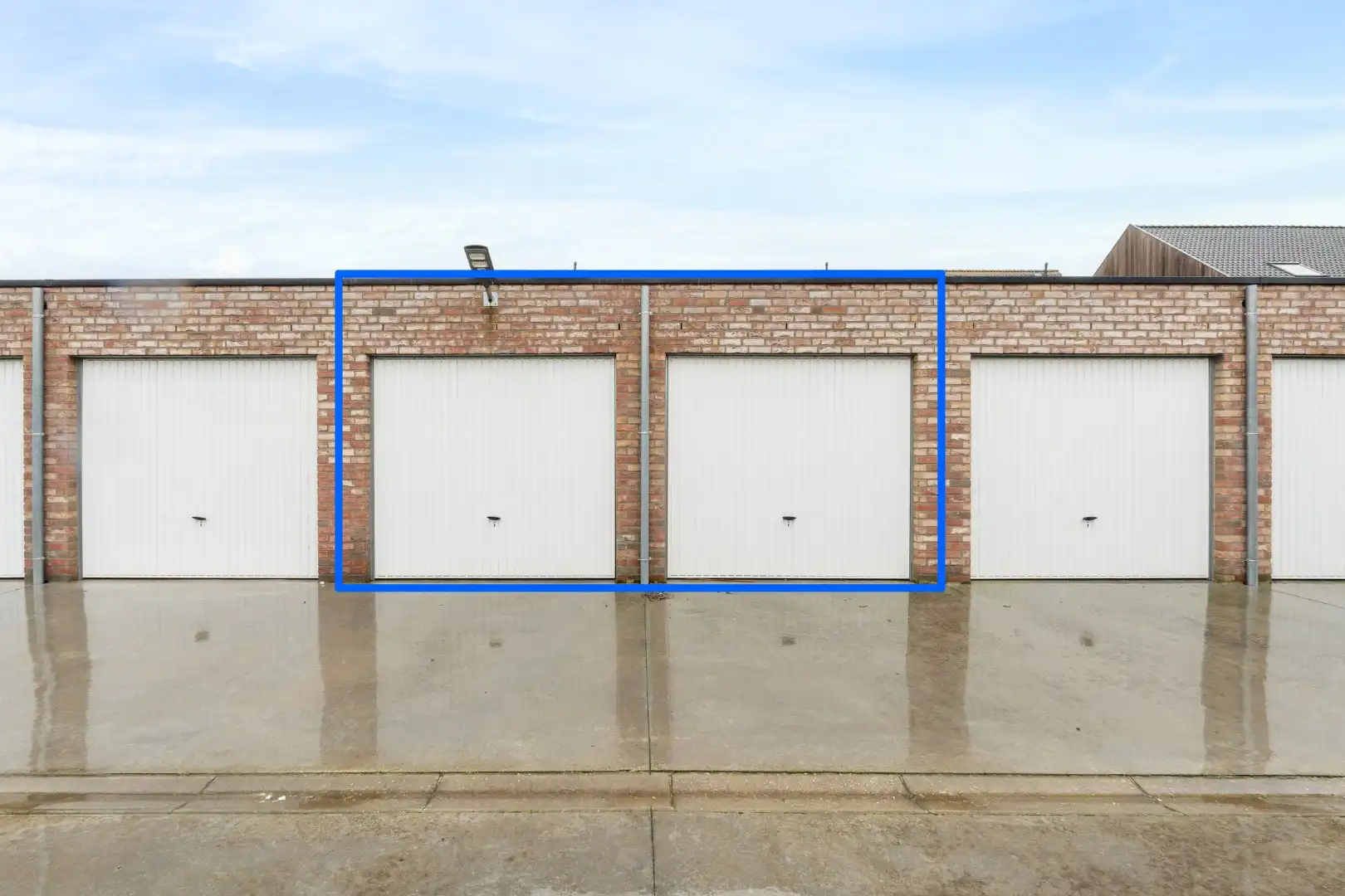 Woning met 4 kamers, 2 badkamers en 2 garages foto 19