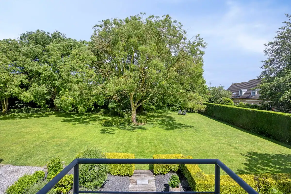 Karaktervolle viergevel woning op 24 are in Grimbergen – wonen en werken op toplocatie foto 26