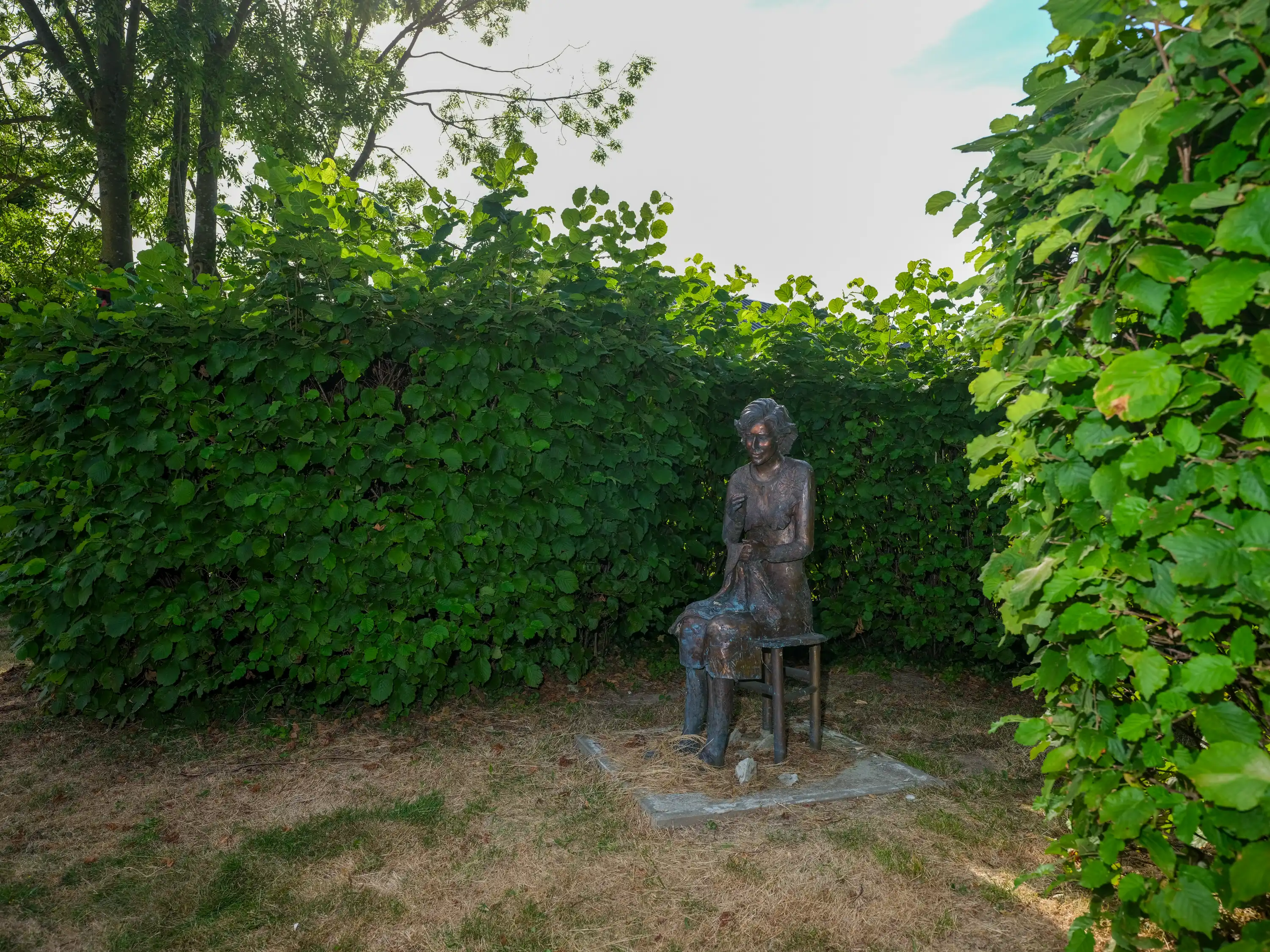 Karaktervolle pastorijwoning met groot perceel van 3.850 m² foto 26