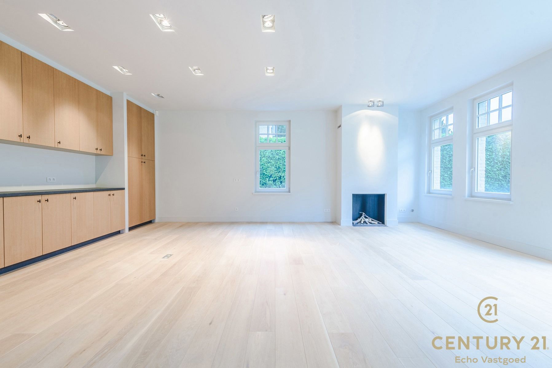 Unieke high-end villa met royaal woonoppervlak op 2415m² foto 15