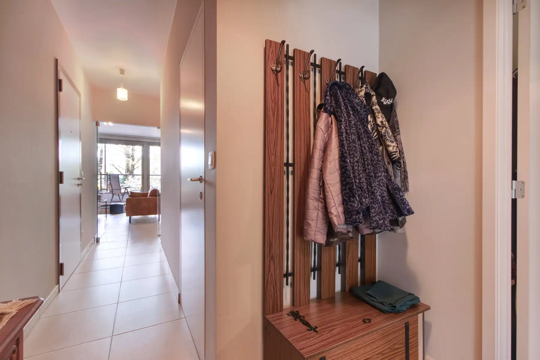 APP 2 slk - terras - kelder - parking - centrum stad - lift foto 10