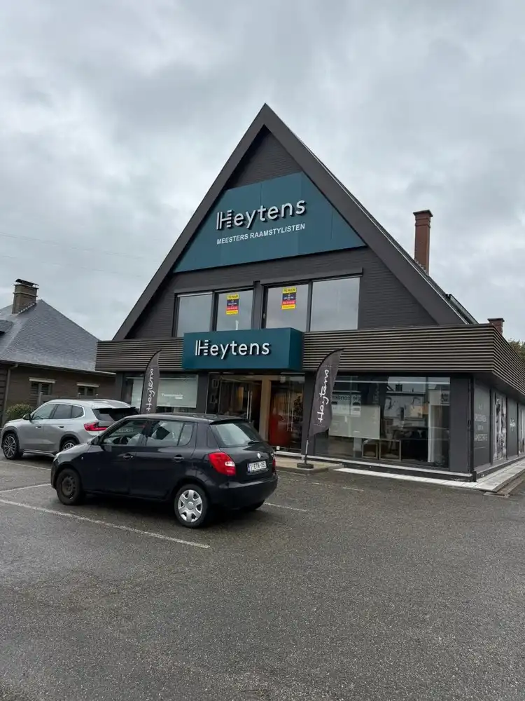 RUIM APPARTEMENT 215 m² met 5 slaapkamers en PRACHTIG TERRAS foto 45