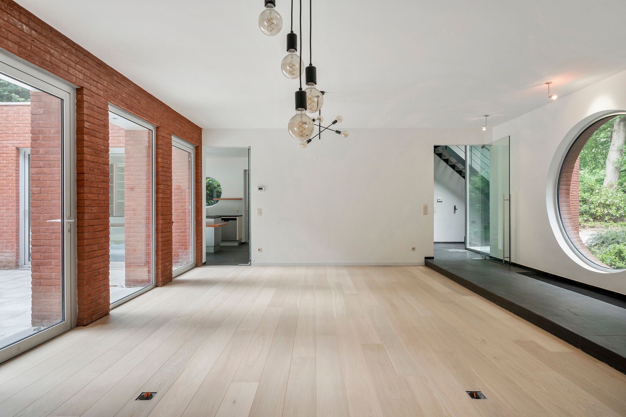 Moderne villa met zwembad! foto 8