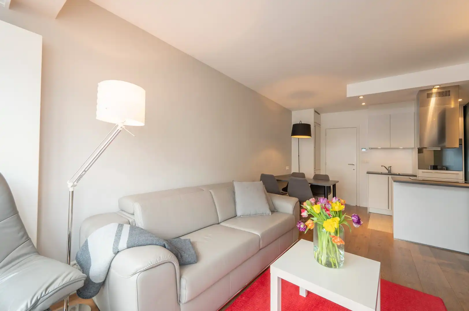 Lichtrijk appartement in het centrum van Knokke, op enkele passen van de zee en de winkels. foto 6