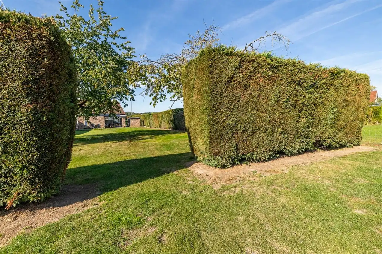 Ruime Woning met gekende frituur, garage en tuin op 14a 62ca foto 43