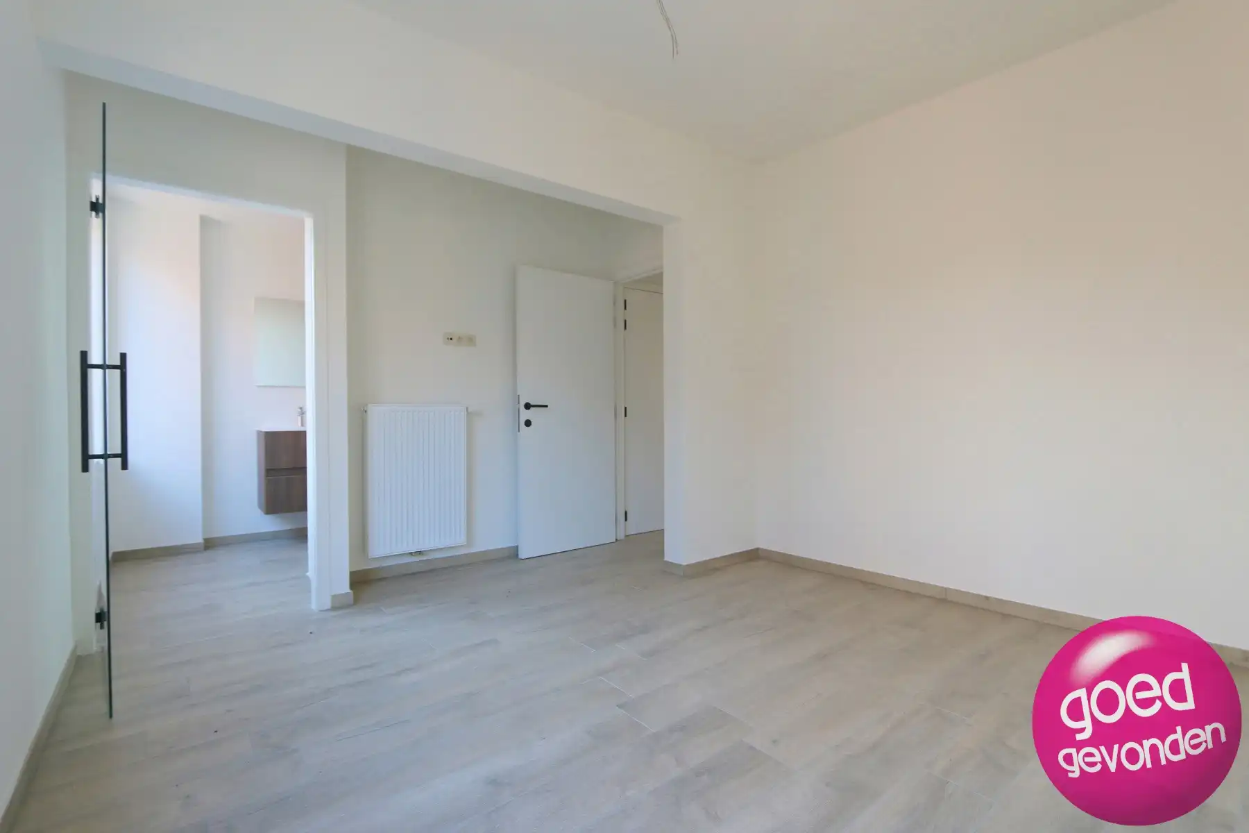 App 1 slk - terras - volledig vernieuwd - centraal foto 17