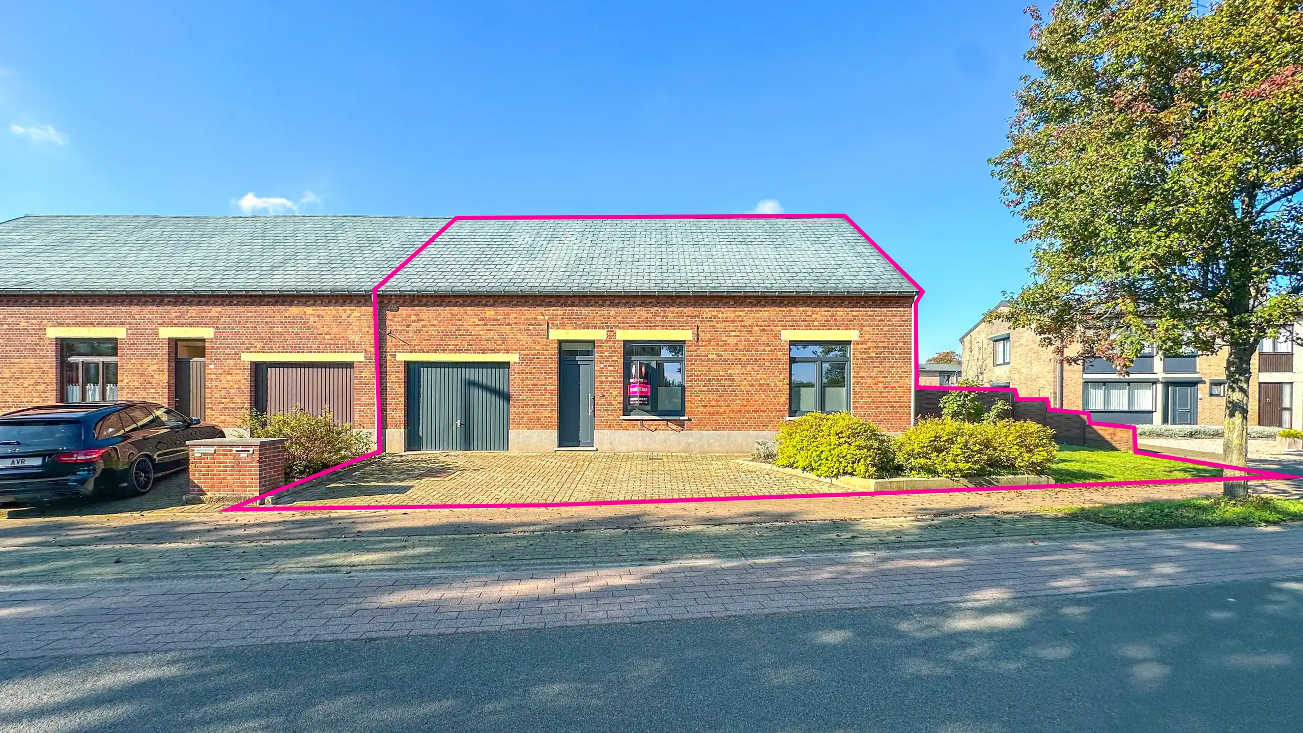 Charmante woning met 2 slaapkamers en een polyvalente ruimte foto {{pictureIndex}}