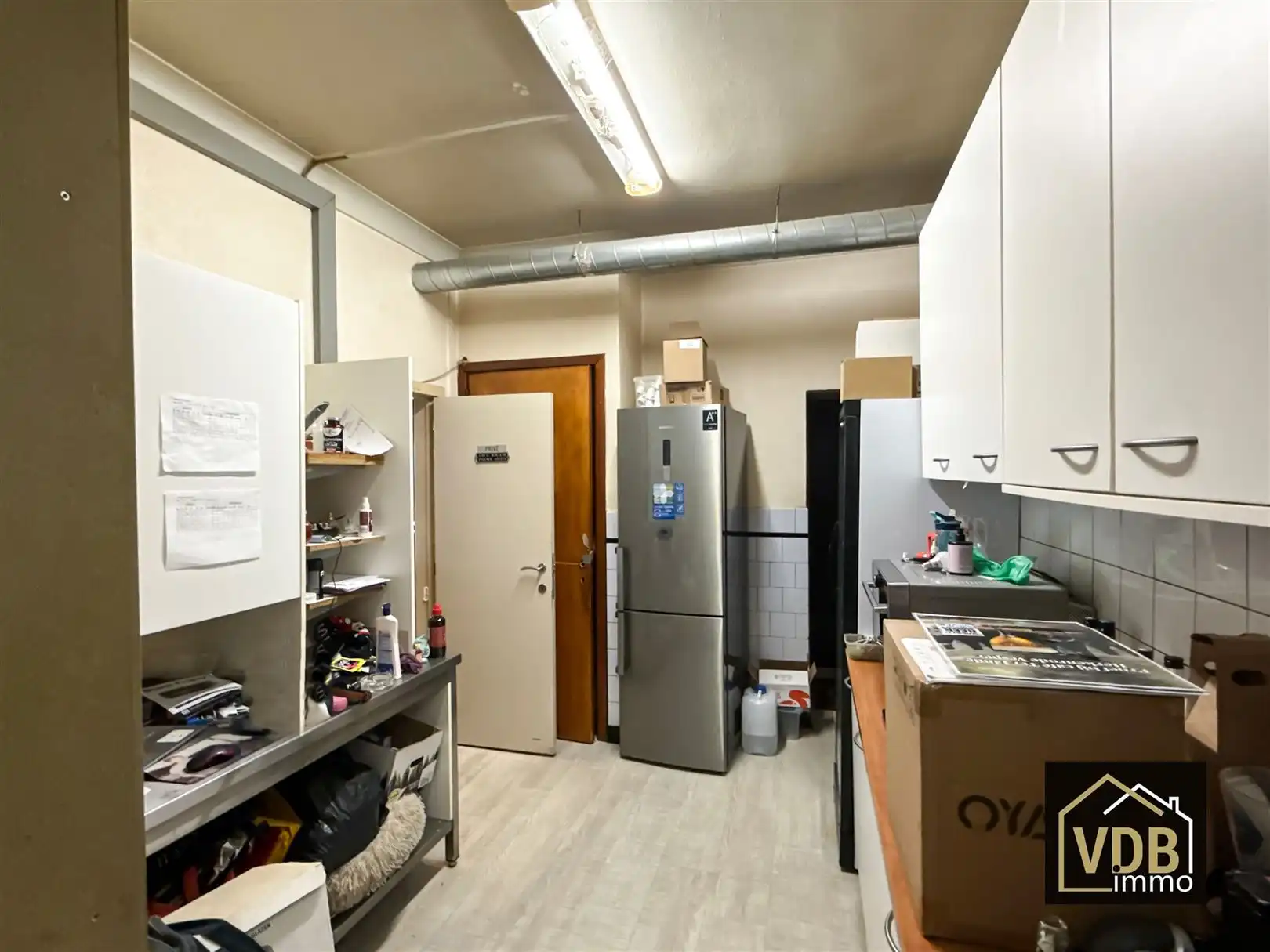 HANDELSHUIS MET WOONST foto 31