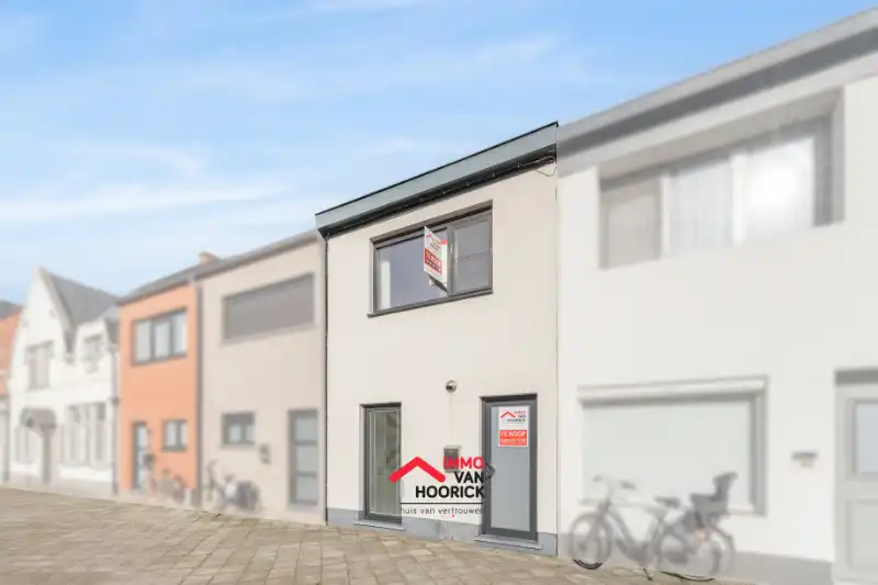 Knappe instapklare woning - 2 slpkmrs - EPC 109 kWh/m² (B). foto {{pictureIndex}}