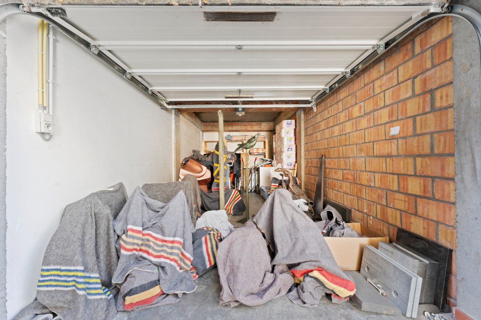 Breed hoekappartement met groot terras foto 20
