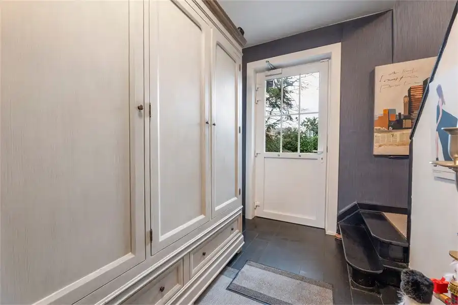 STATIGE WONING MET 4 SLKS OP EEN TOPLOCATIE foto 6