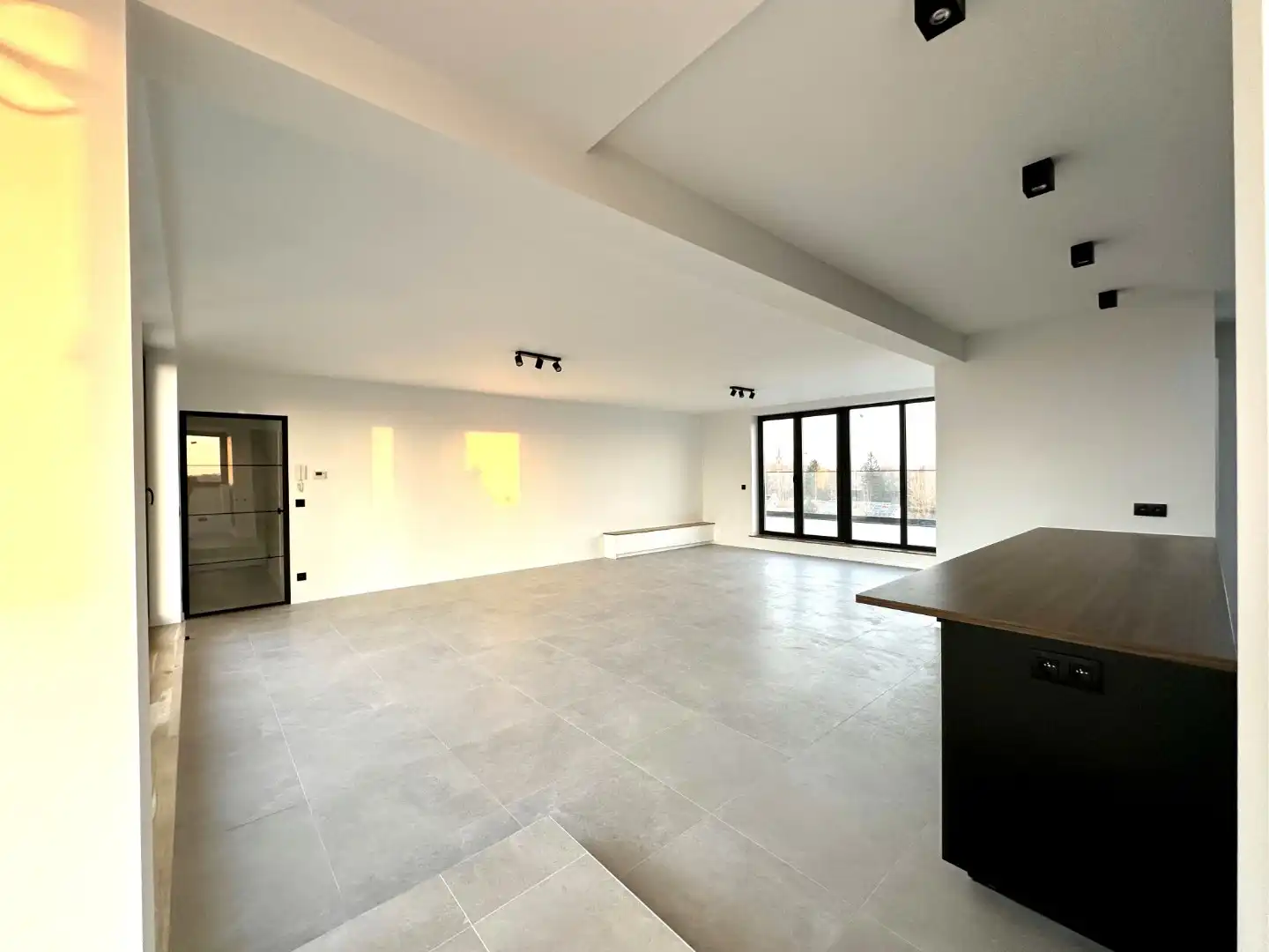 Gerenoveerde penthouse te Sint-Kruis foto 2