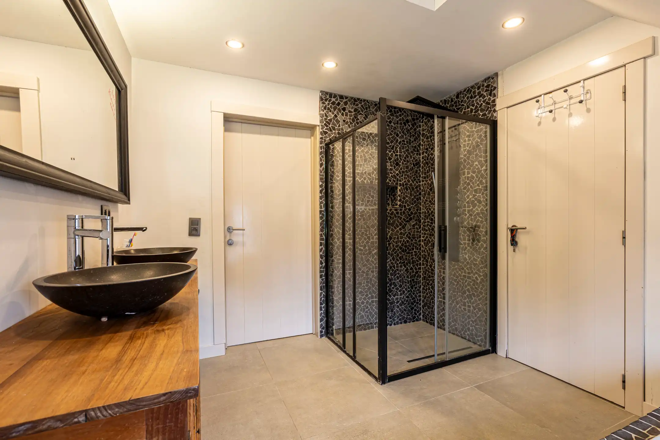 Charmante halfopen bebouwing met 3 slaapkamers foto 13