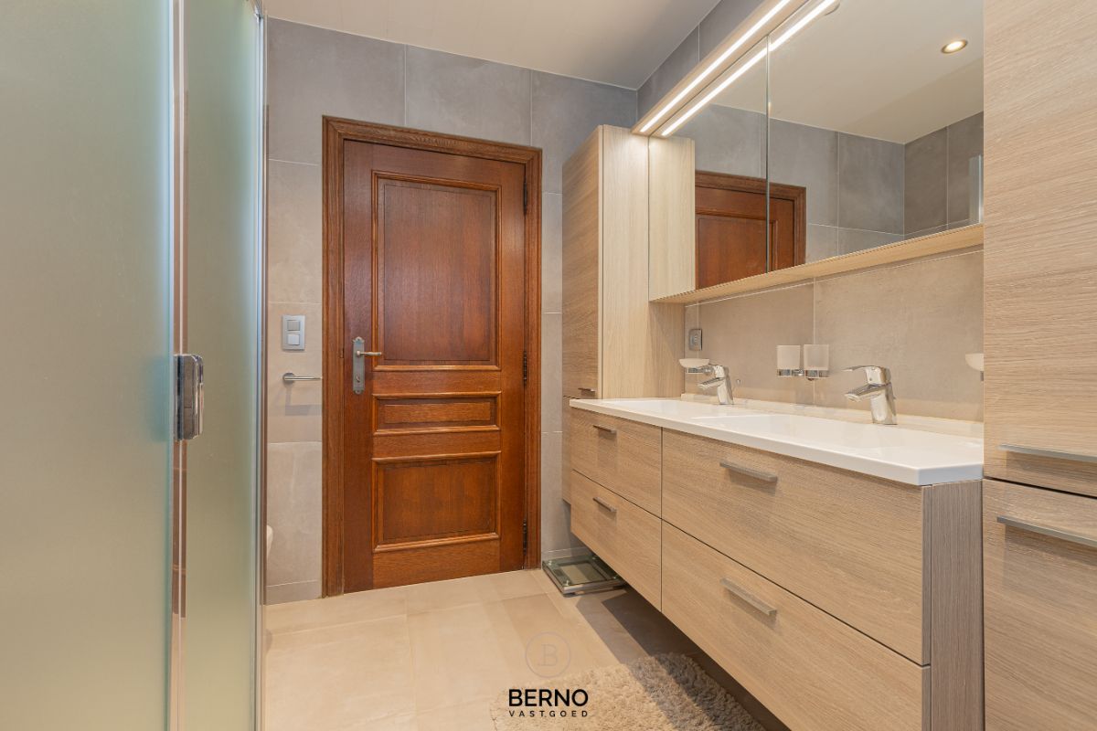 Laagbouwwoning op 1.000m2 foto 9