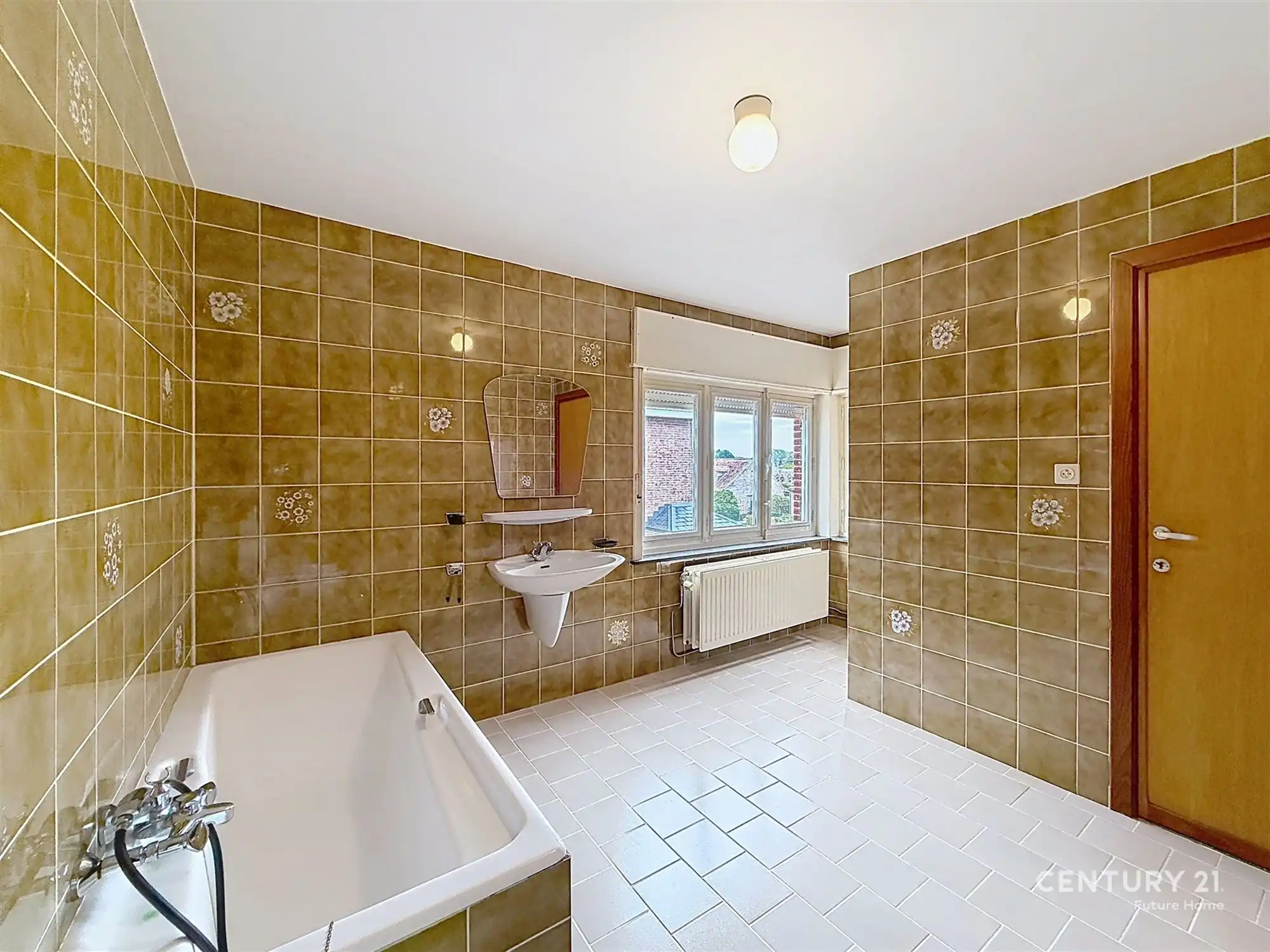 Goed onderhouden woning met veel potentieel foto 16