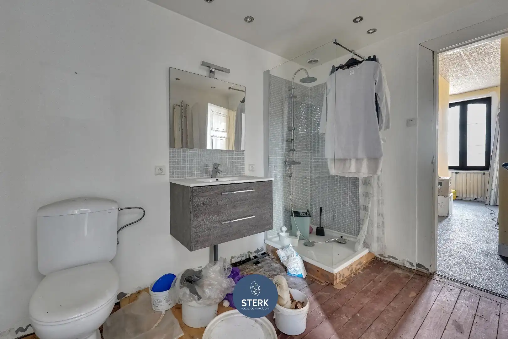 VEELZIJDIGE WONING MET HANDELSRUIMTE (448 m²) OP EEN ZICHTLOCATIE TE REKEM !  foto 16