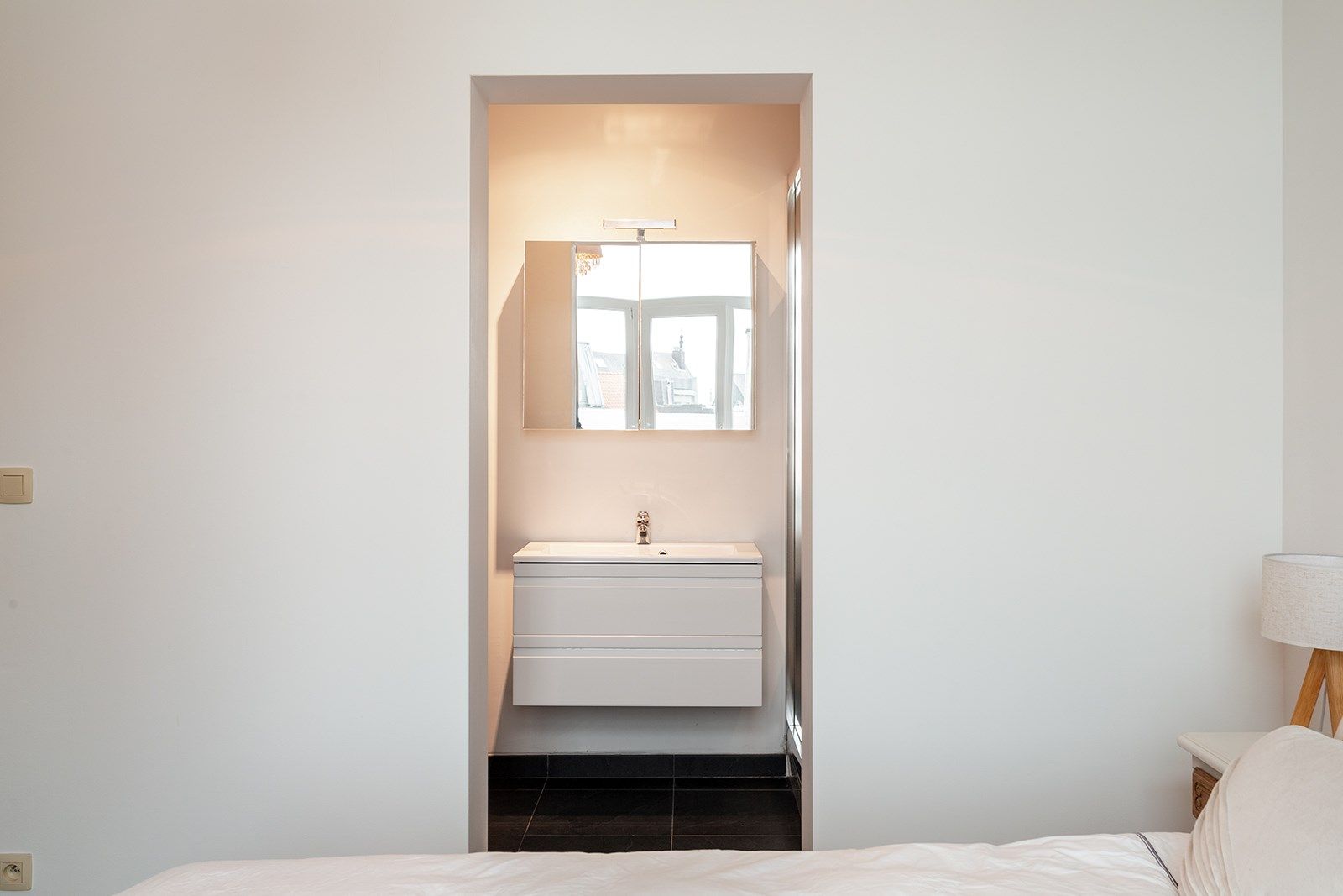 Wonen op een zucht van de hippe Marnixplaats  foto 17