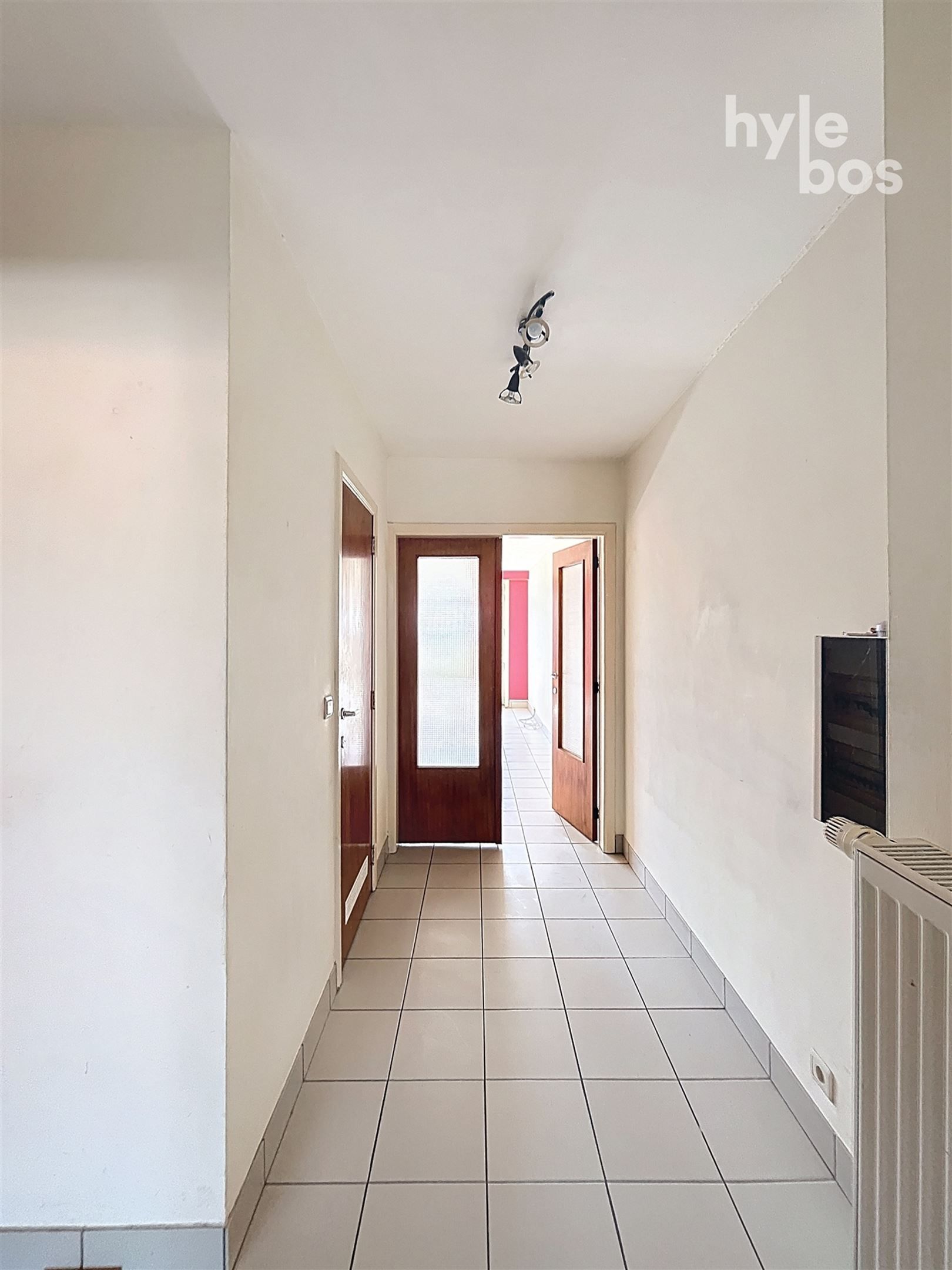In centrum gelegen, instapklaar 1 slaapkamer appartement foto 2