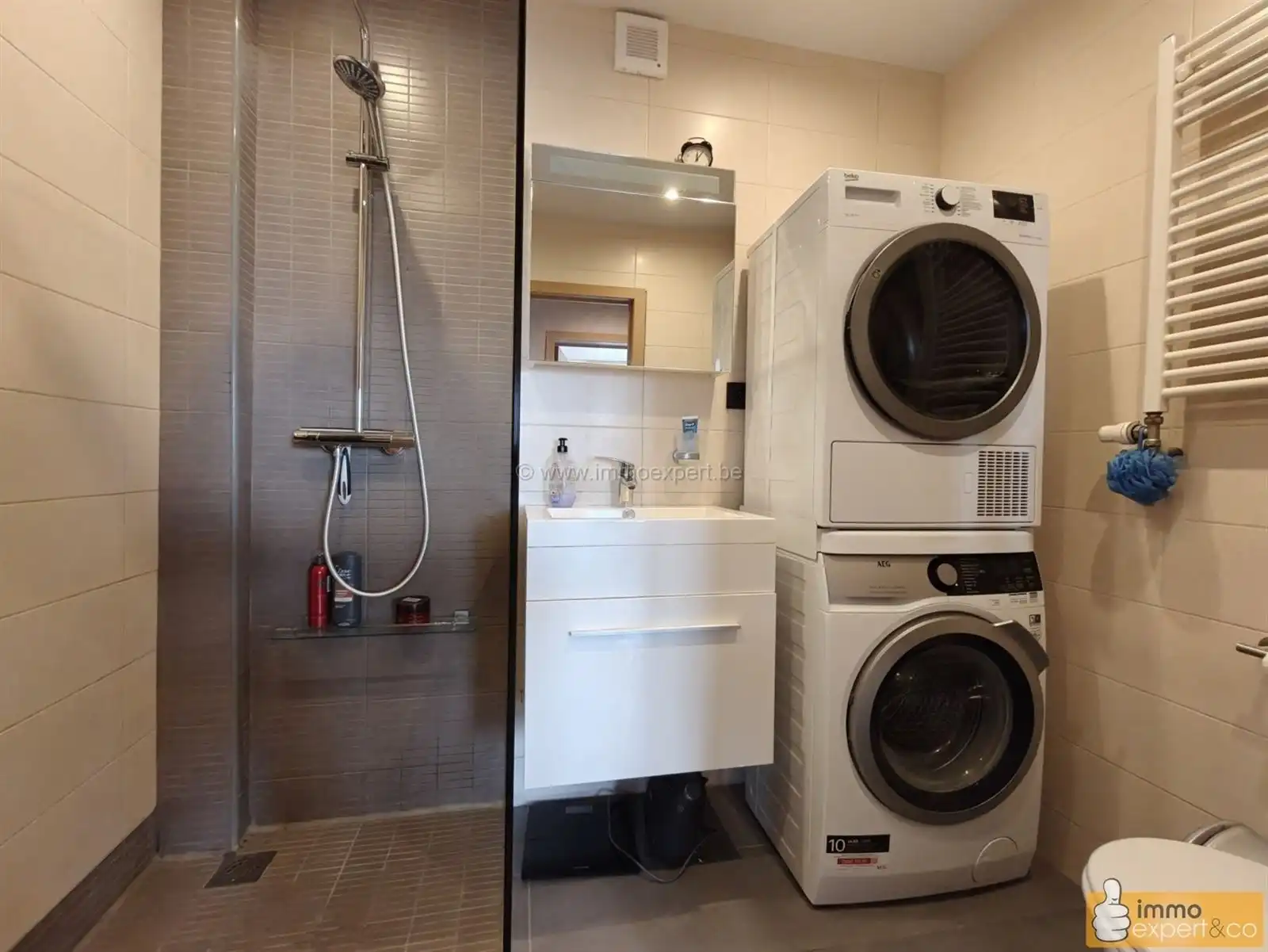 VLEZENBEEK: Instapklaar 2 slaapkamerapp. + garage + kelder foto 17