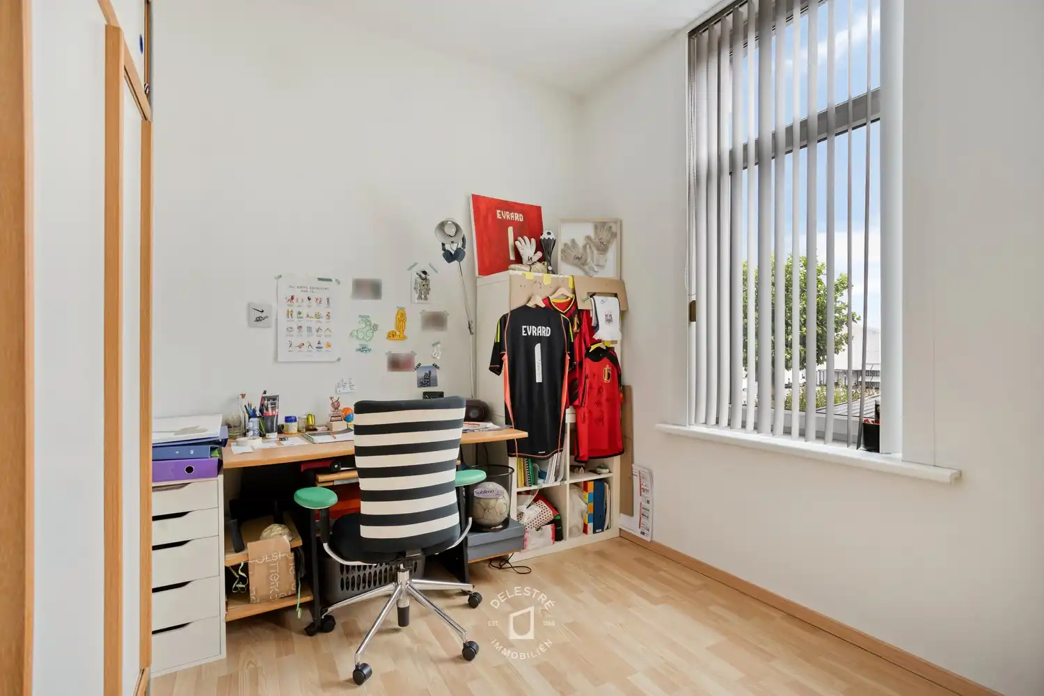 Verrassend ruime en energiezuinige gerenoveerde woning met dakterras en open zicht foto 19