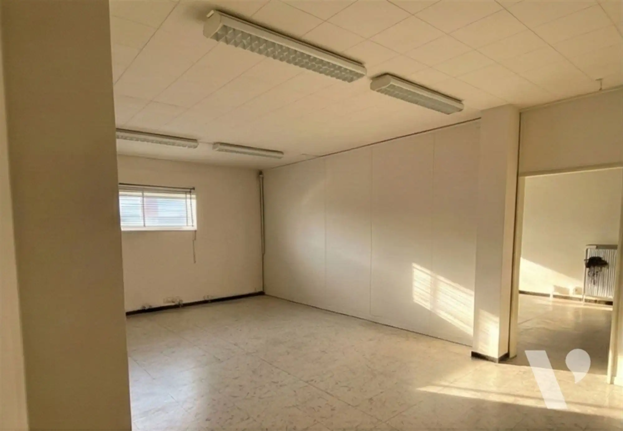 Commerciële kans - toplocatie in Hasselt (178 m² + kelder)  foto 7