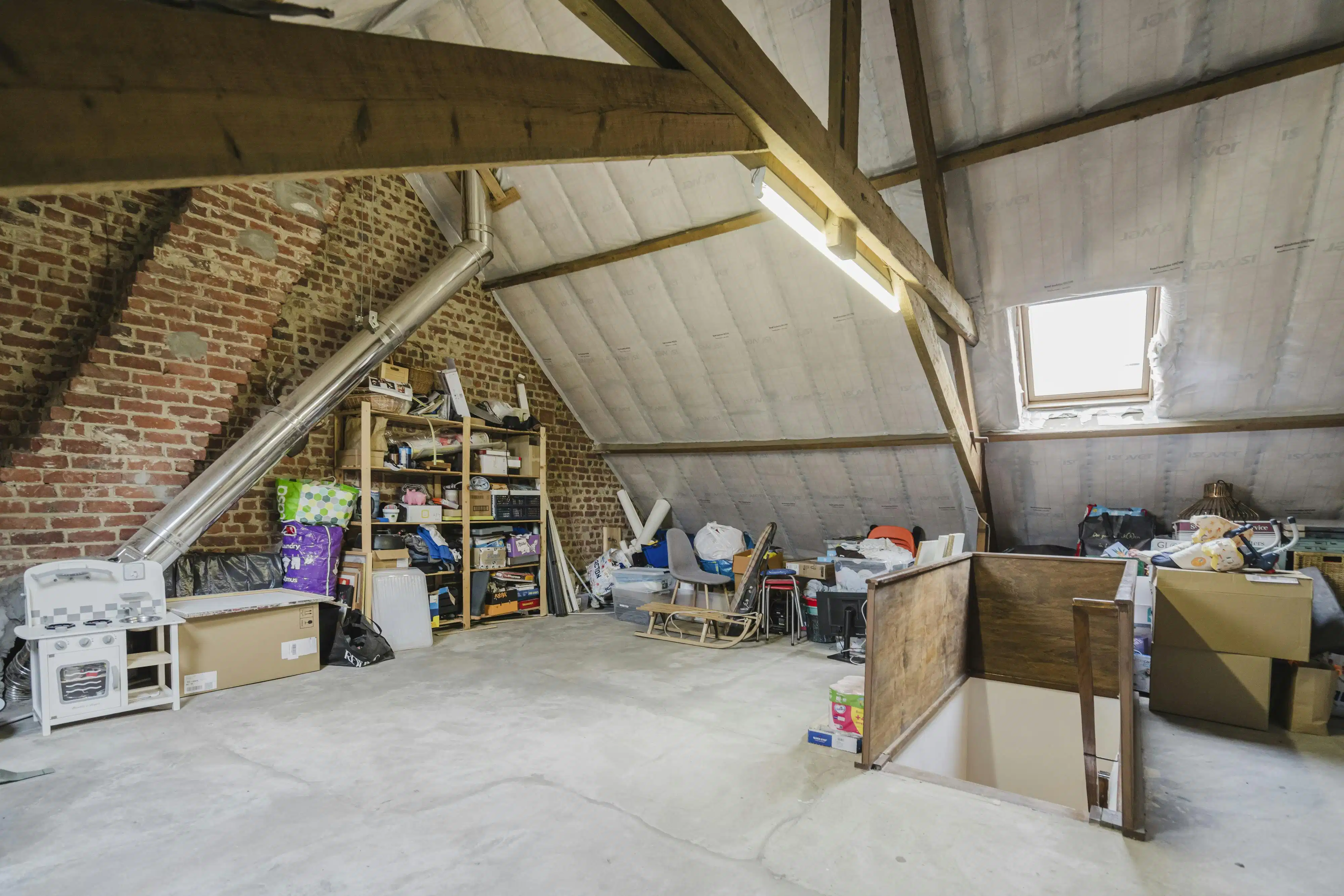Instapklaar huis met 3 slaapkamers en tuin te koop in Wevelgem! foto 20
