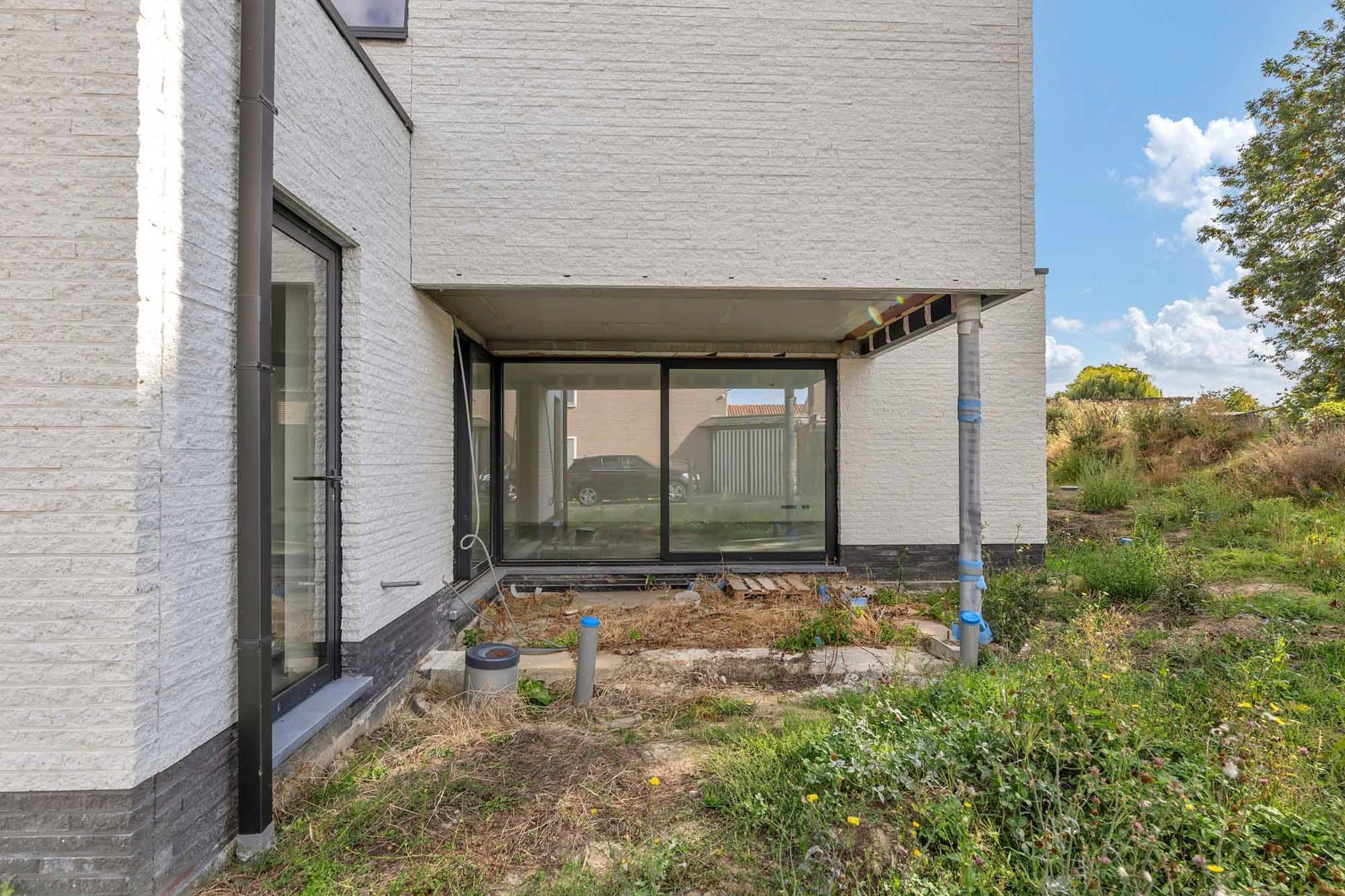 Nieuwbouwwoning  met 3 slaapkamers foto 19